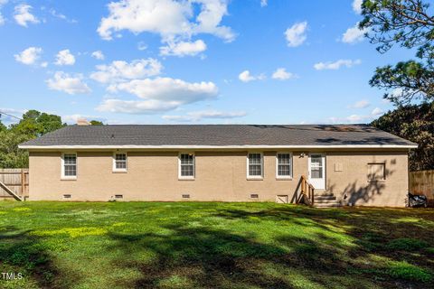 A home in La Grange