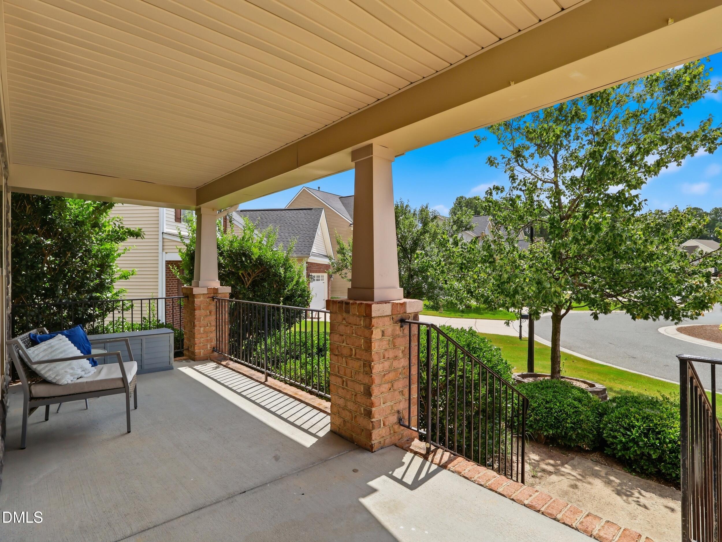 2472 Everstone Road