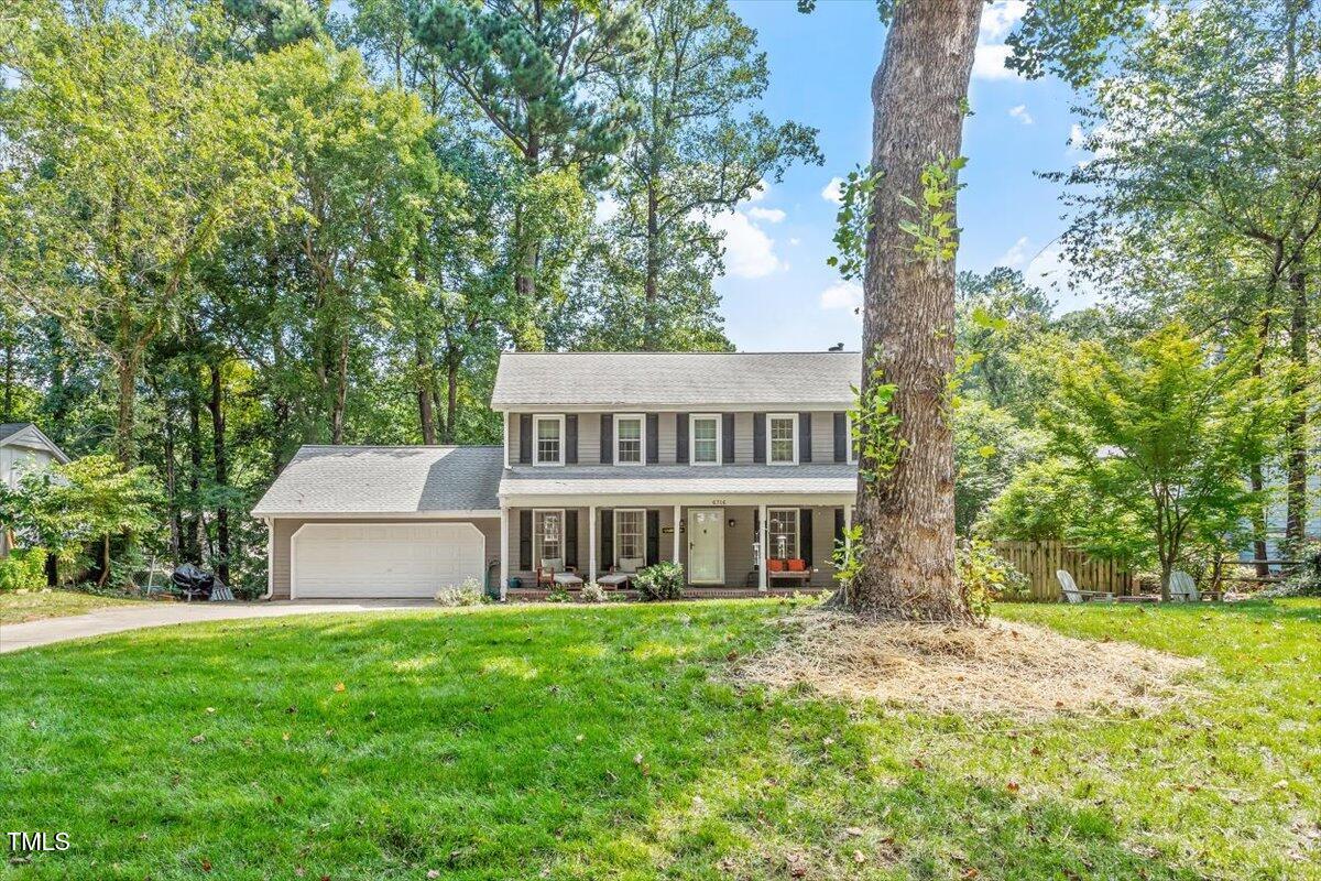 6716 Ridgecroft Lane