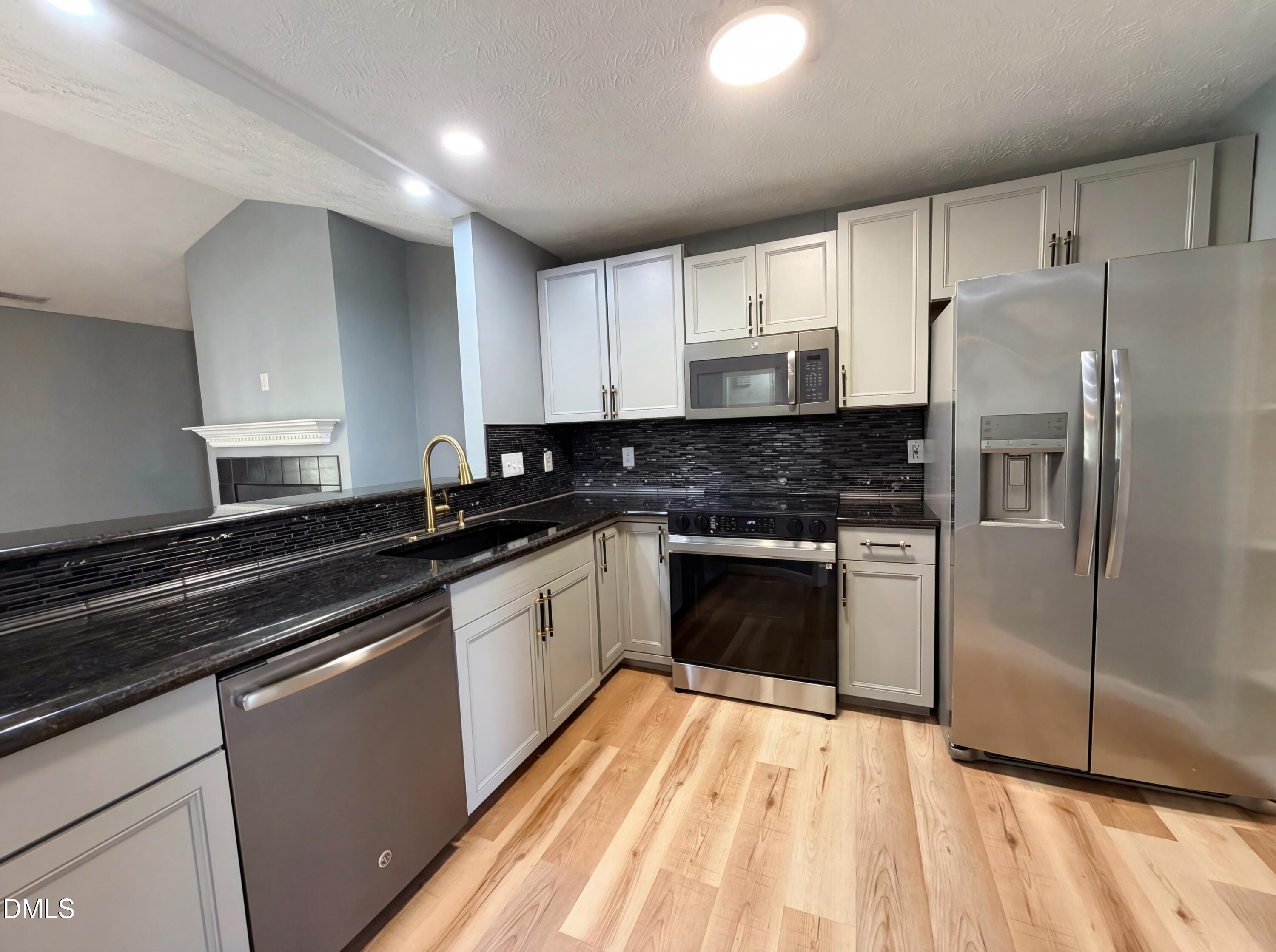 392 Bubble Creek Court 9