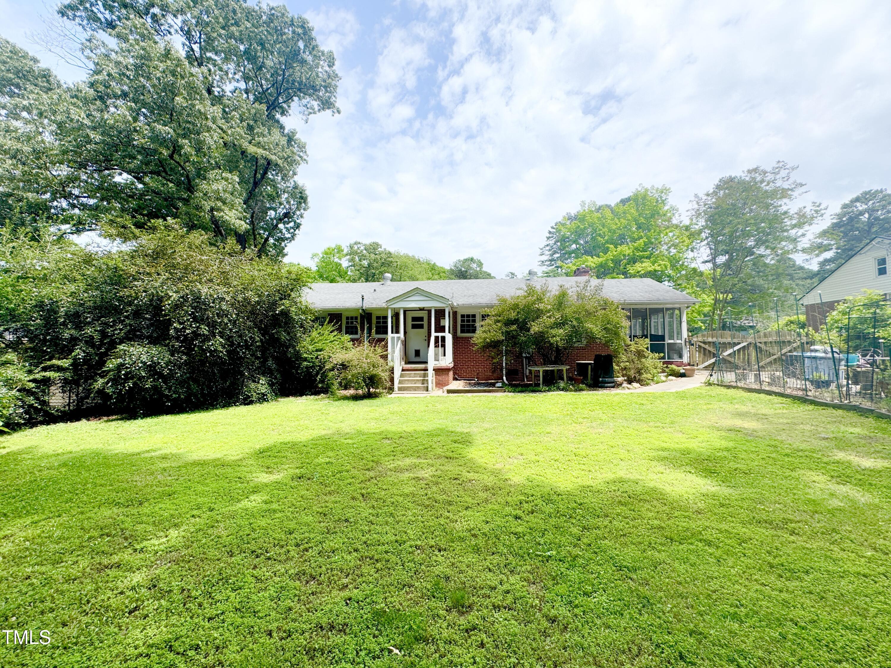 518 Heater Drive