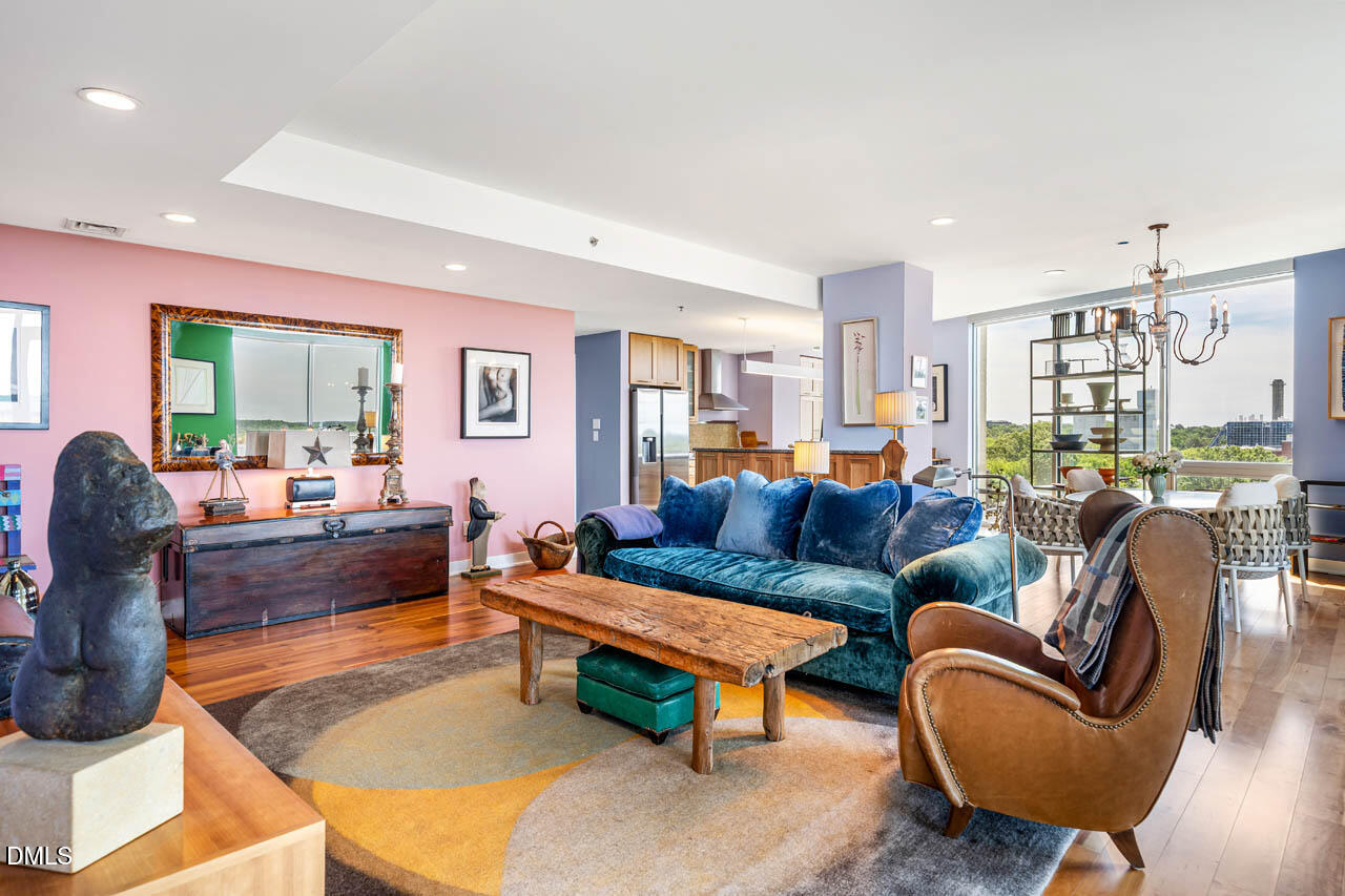 601 W Rosemary Street Unit 804