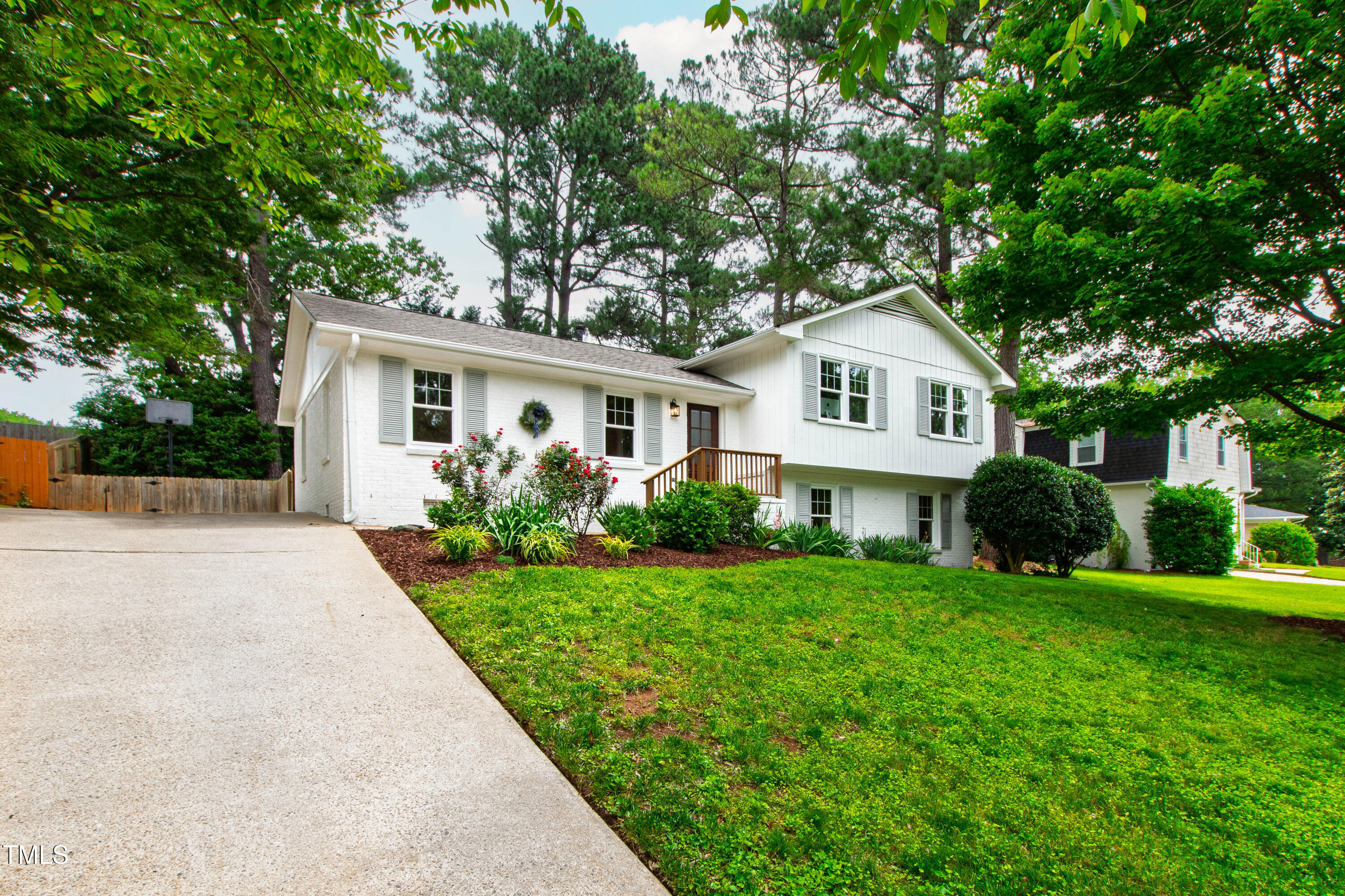 433 Rosehaven Drive