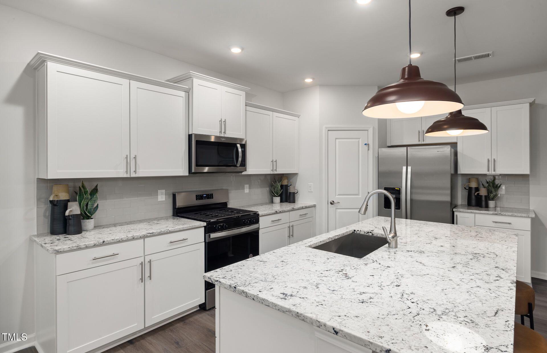 3227 Pelican Lane