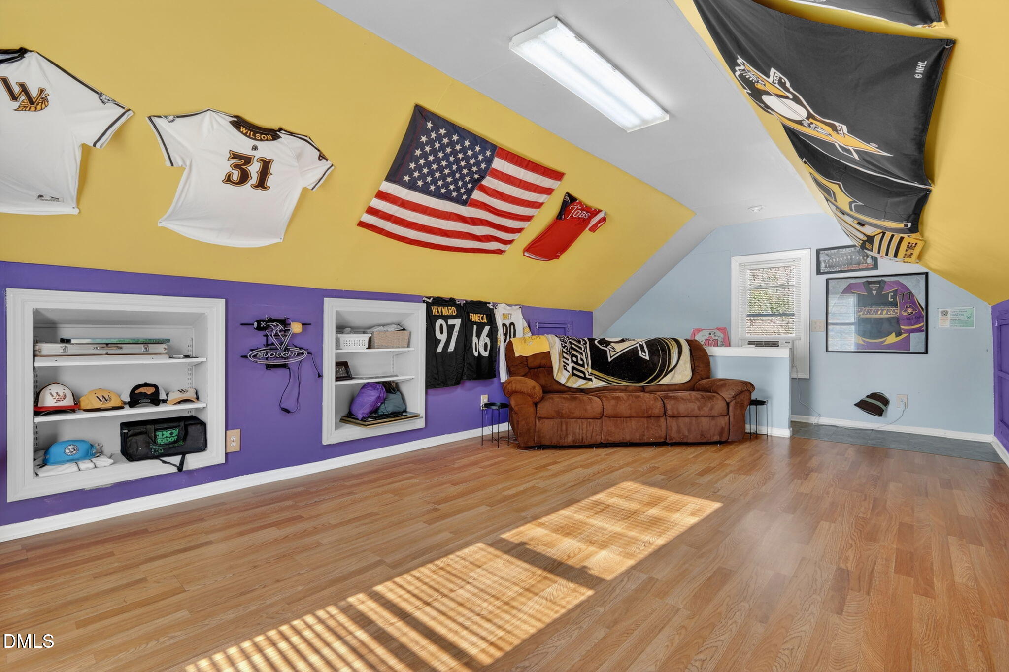 1906 Chelsea Drive NW