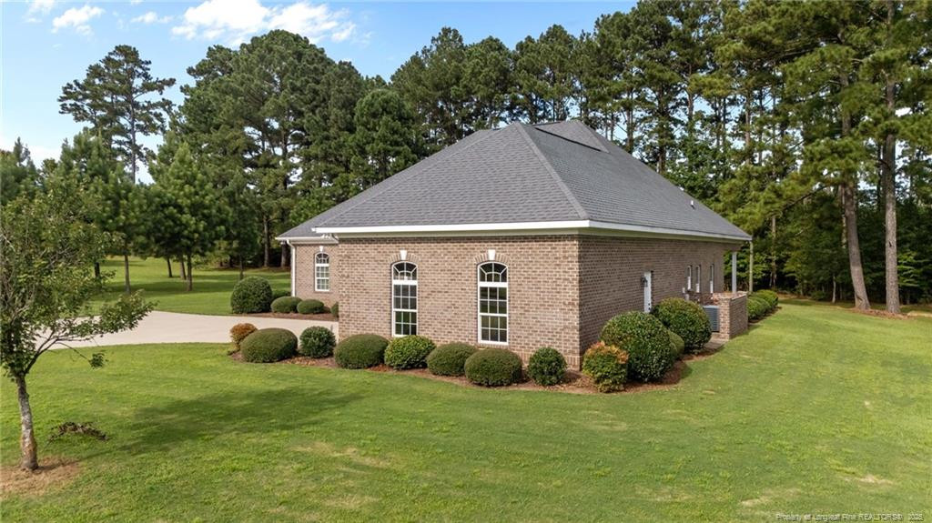 105 Waterfall Lane