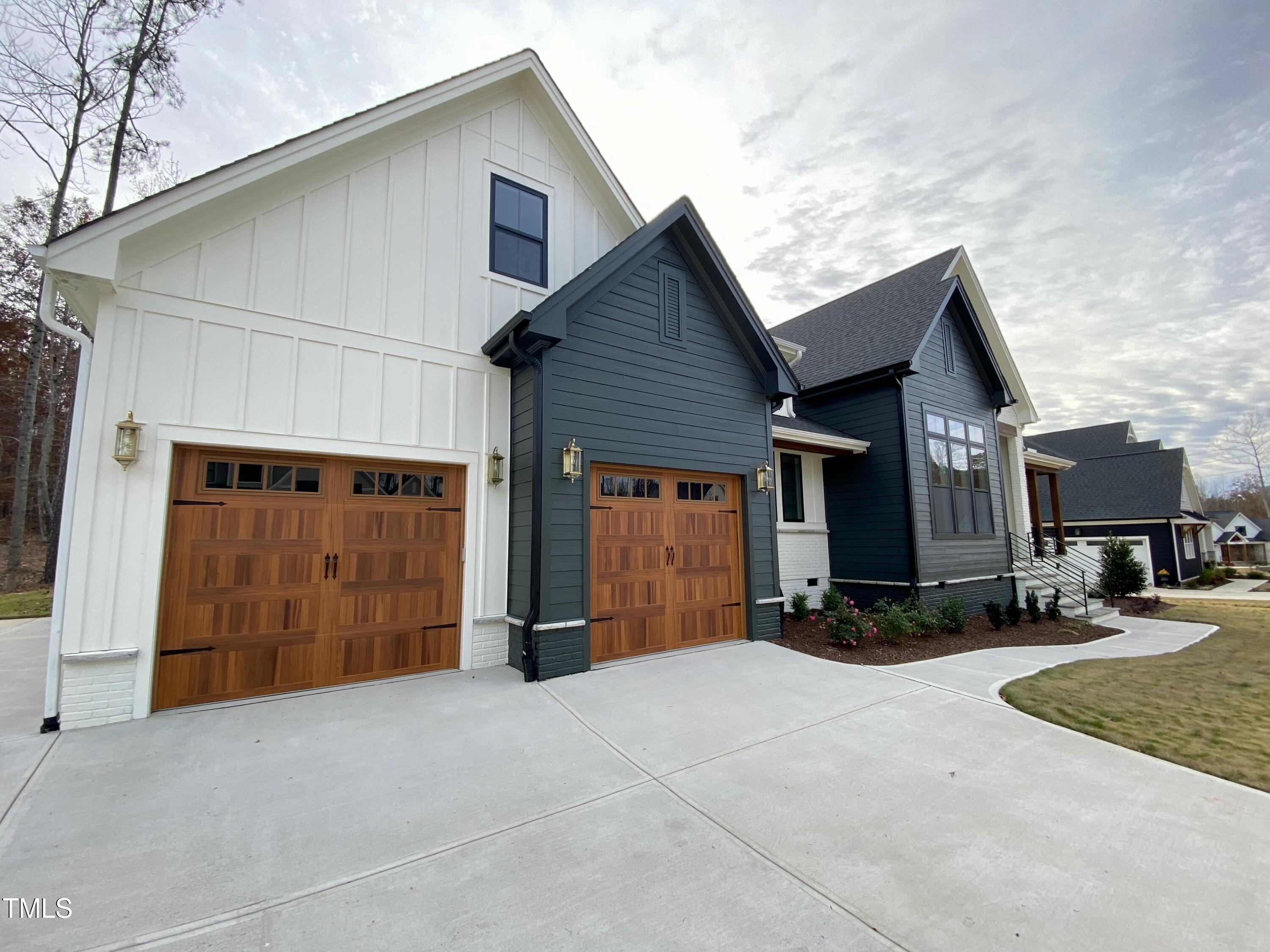 30 Harvest View Way