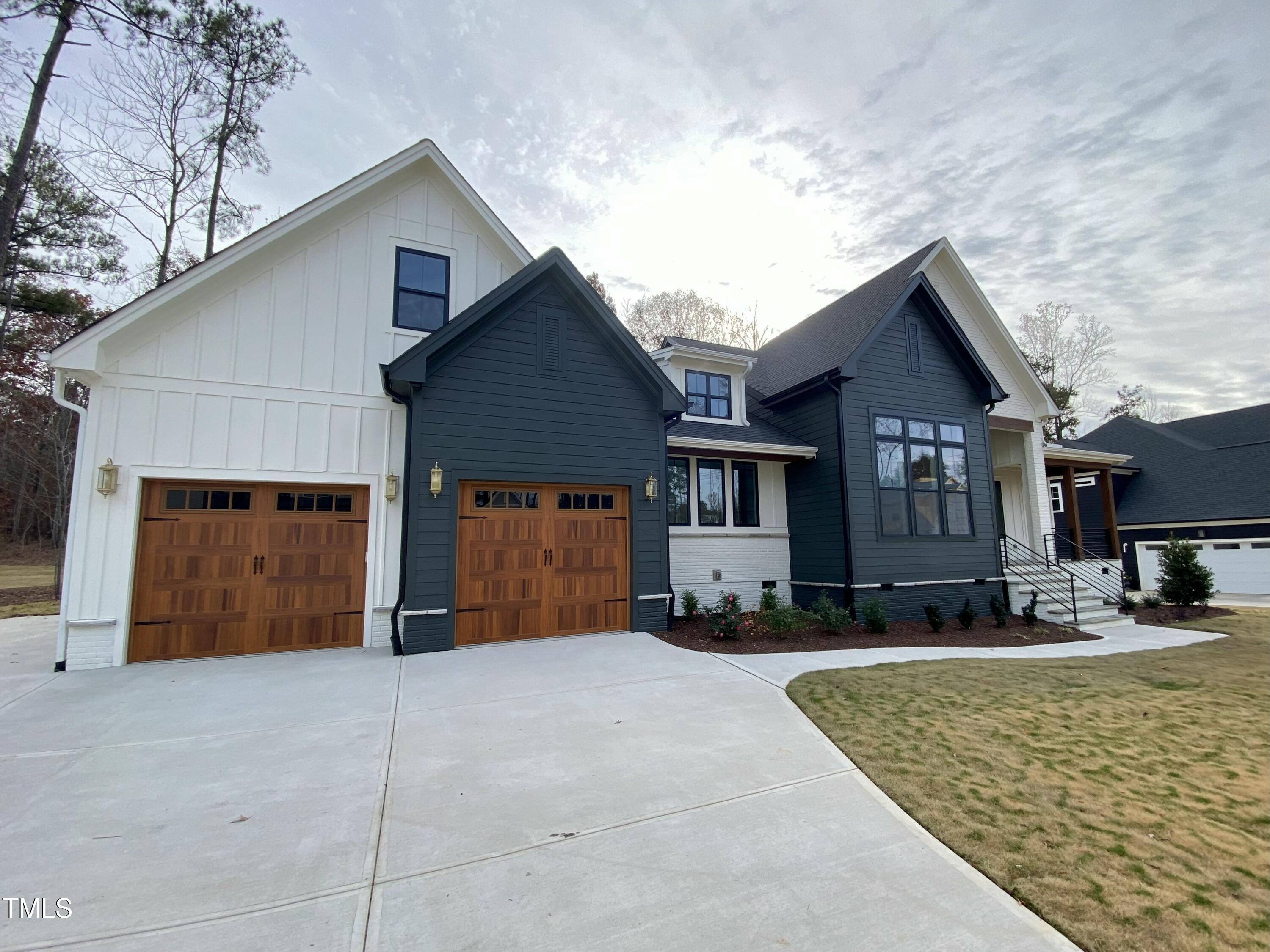 30 Harvest View Way