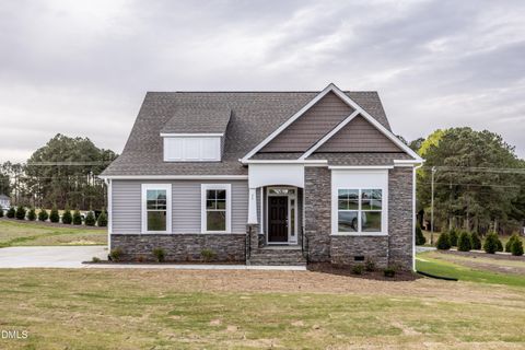 Photo of 75 Ausban Rdg Lane, Four Oaks, NC 27524 (MLS # 10136533)