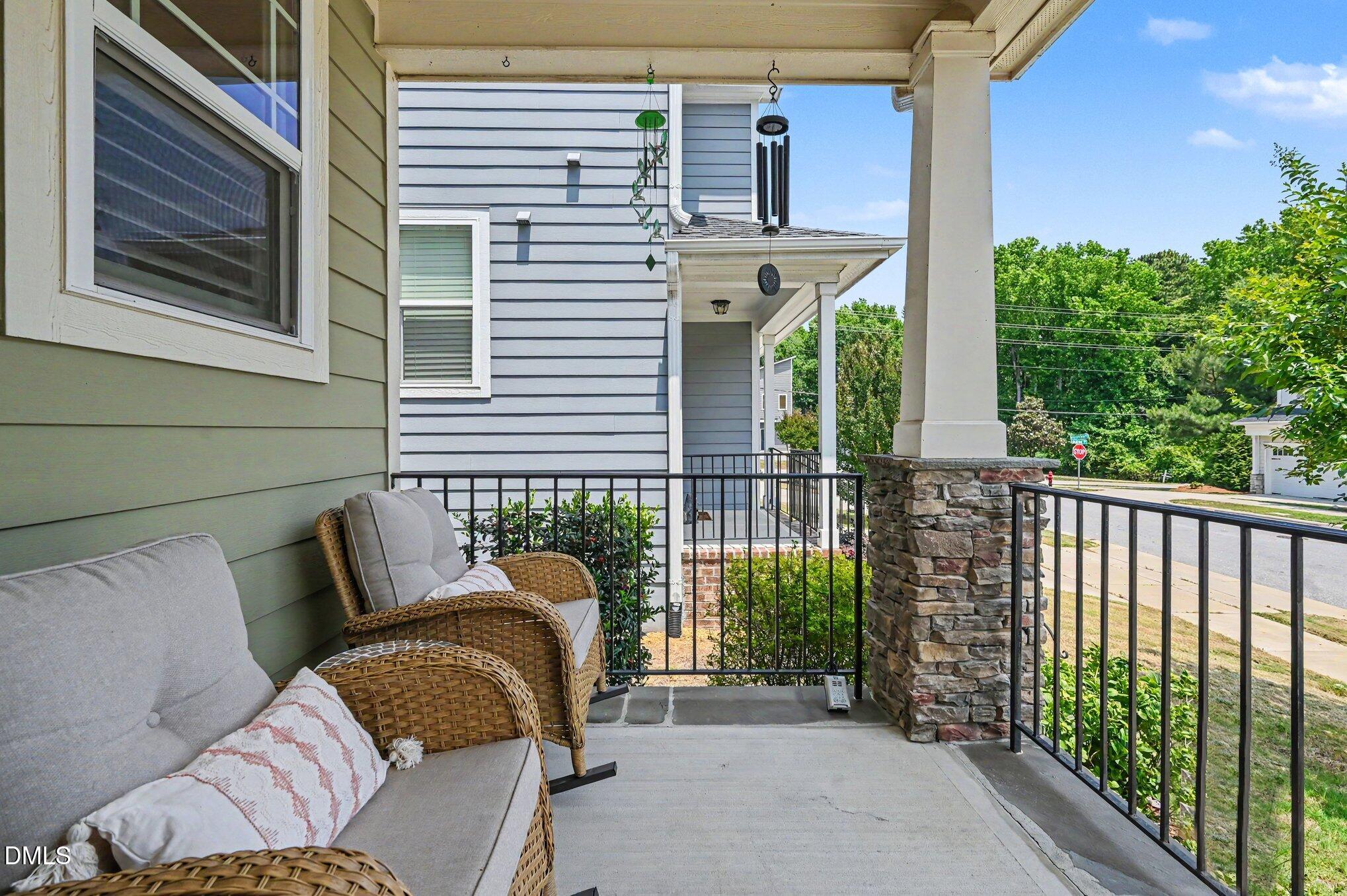 712 Goldenview Acres Court