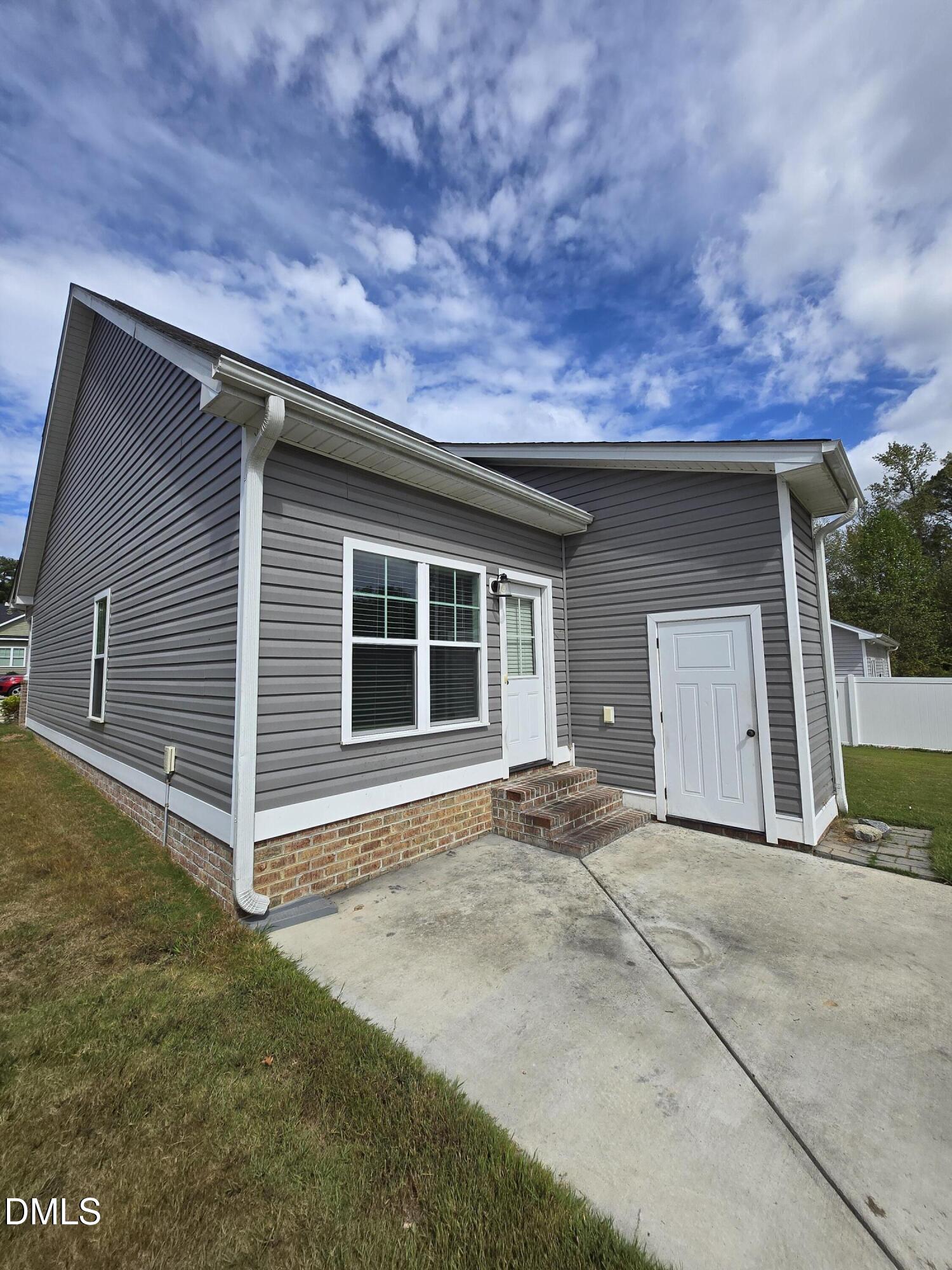 103 Wildberry Drive