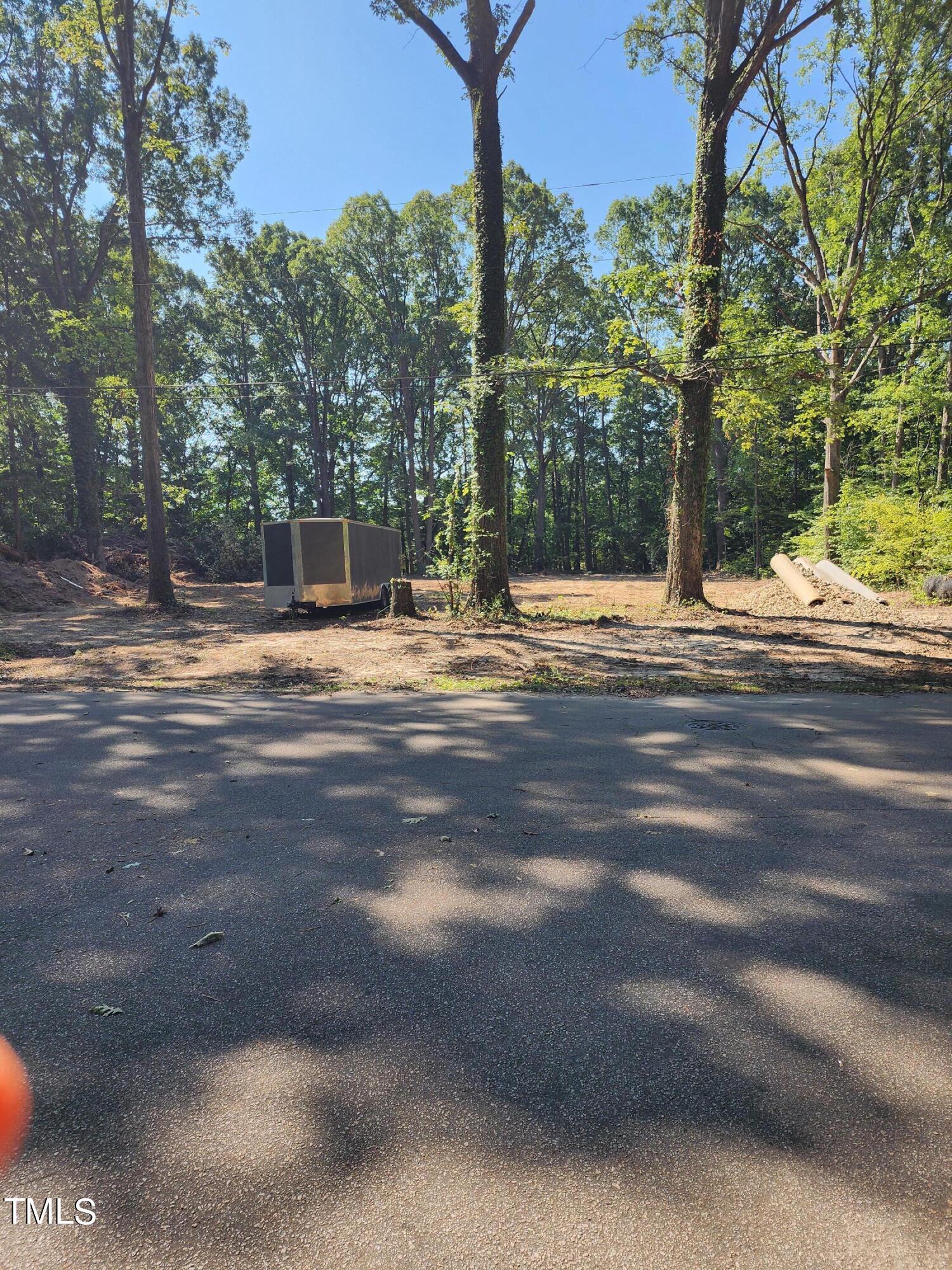 3004 Hickory Road