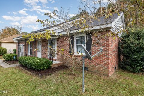 A home in Hope Mills