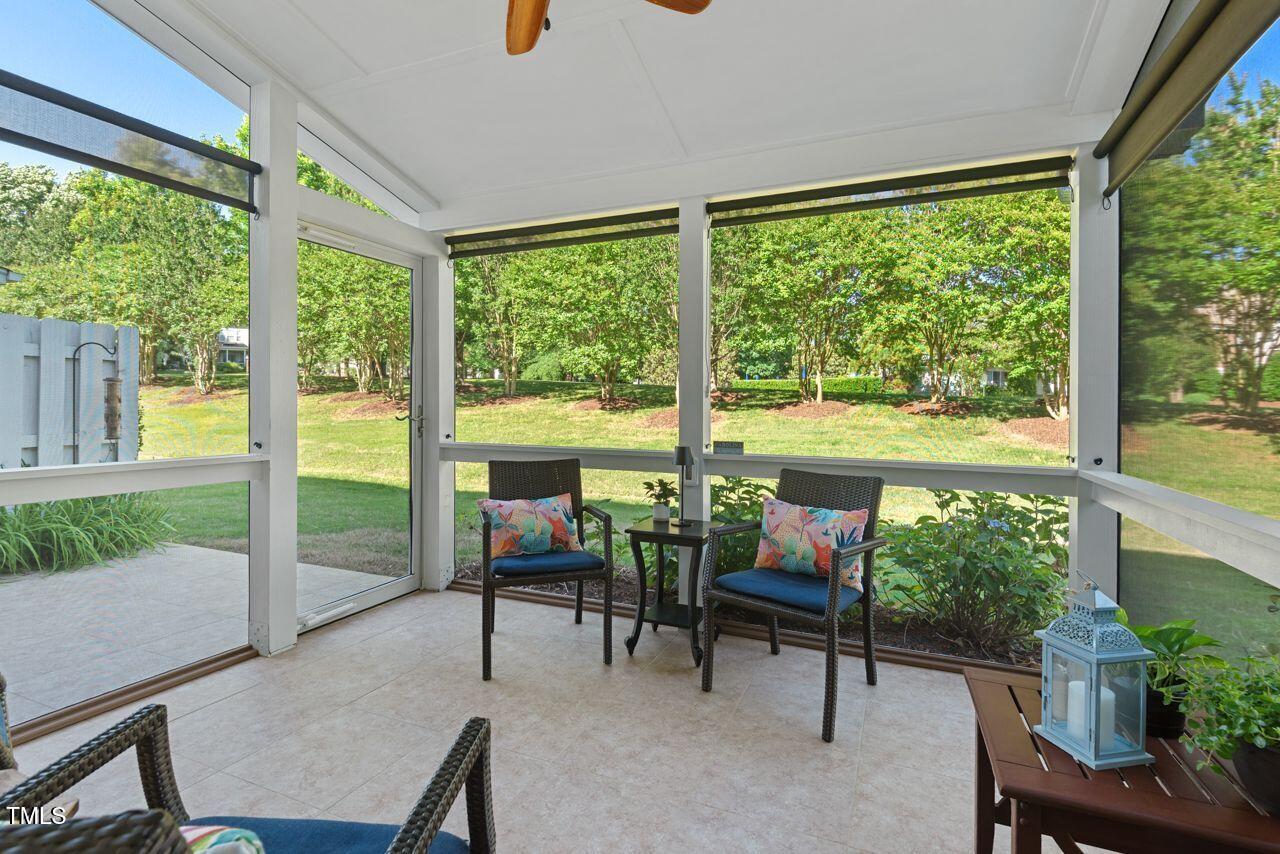 Hillsborough, North Carolina 27278, United States, 4 Bedrooms Bedrooms, ,3 BathroomsBathrooms,Residential,Pending,141377