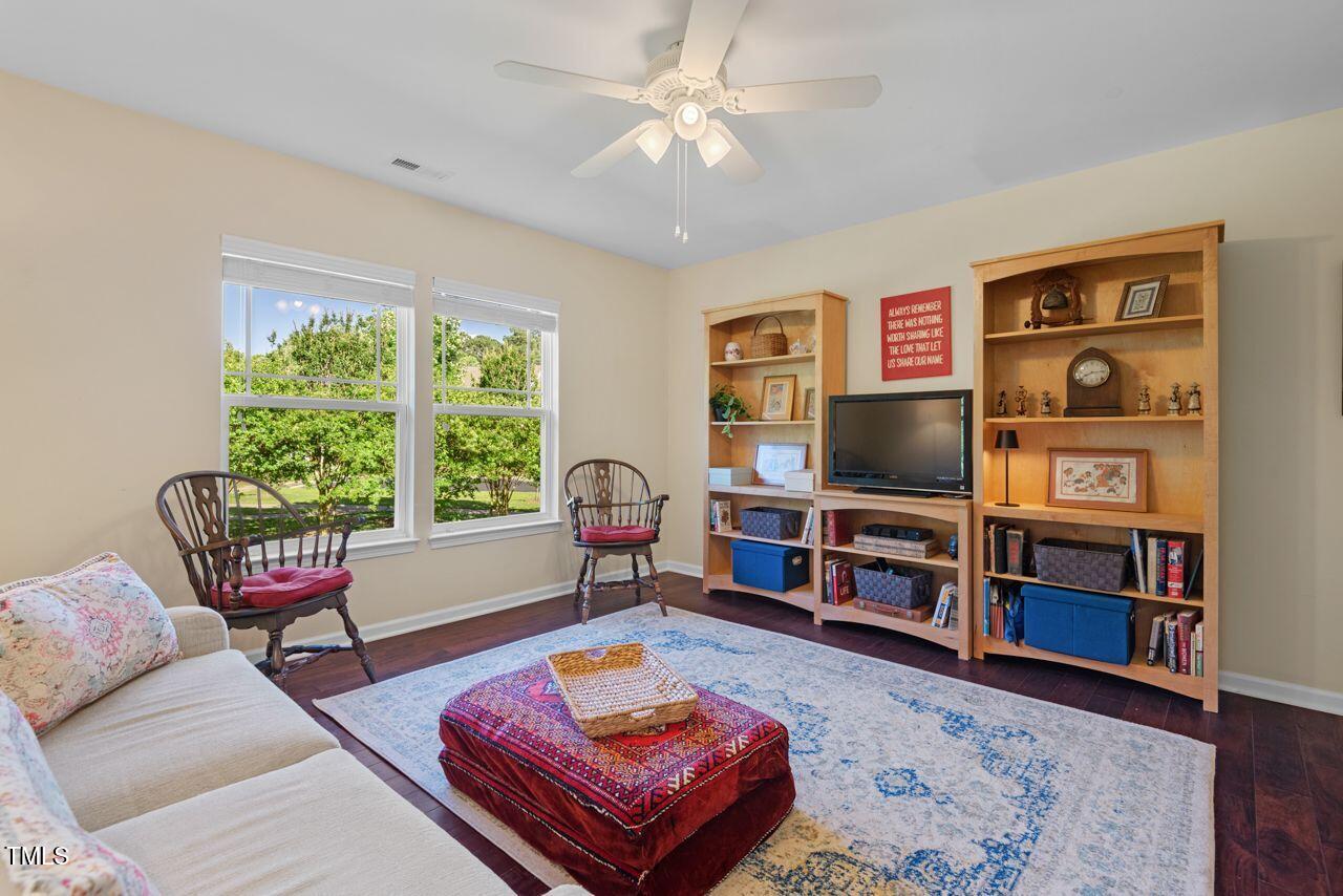 Hillsborough, North Carolina 27278, United States, 4 Bedrooms Bedrooms, ,3 BathroomsBathrooms,Residential,Pending,141377