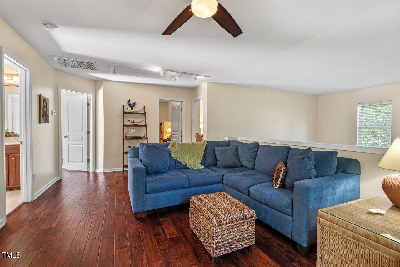 Hillsborough, North Carolina 27278, United States, 4 Bedrooms Bedrooms, ,3 BathroomsBathrooms,Residential,Pending,141377