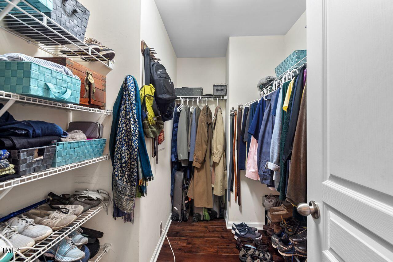 Hillsborough, North Carolina 27278, United States, 4 Bedrooms Bedrooms, ,3 BathroomsBathrooms,Residential,Pending,141377