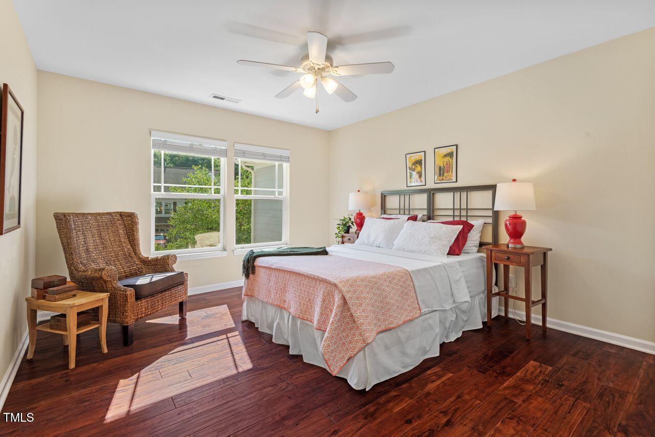 Hillsborough, North Carolina 27278, United States, 4 Bedrooms Bedrooms, ,3 BathroomsBathrooms,Residential,Pending,141377