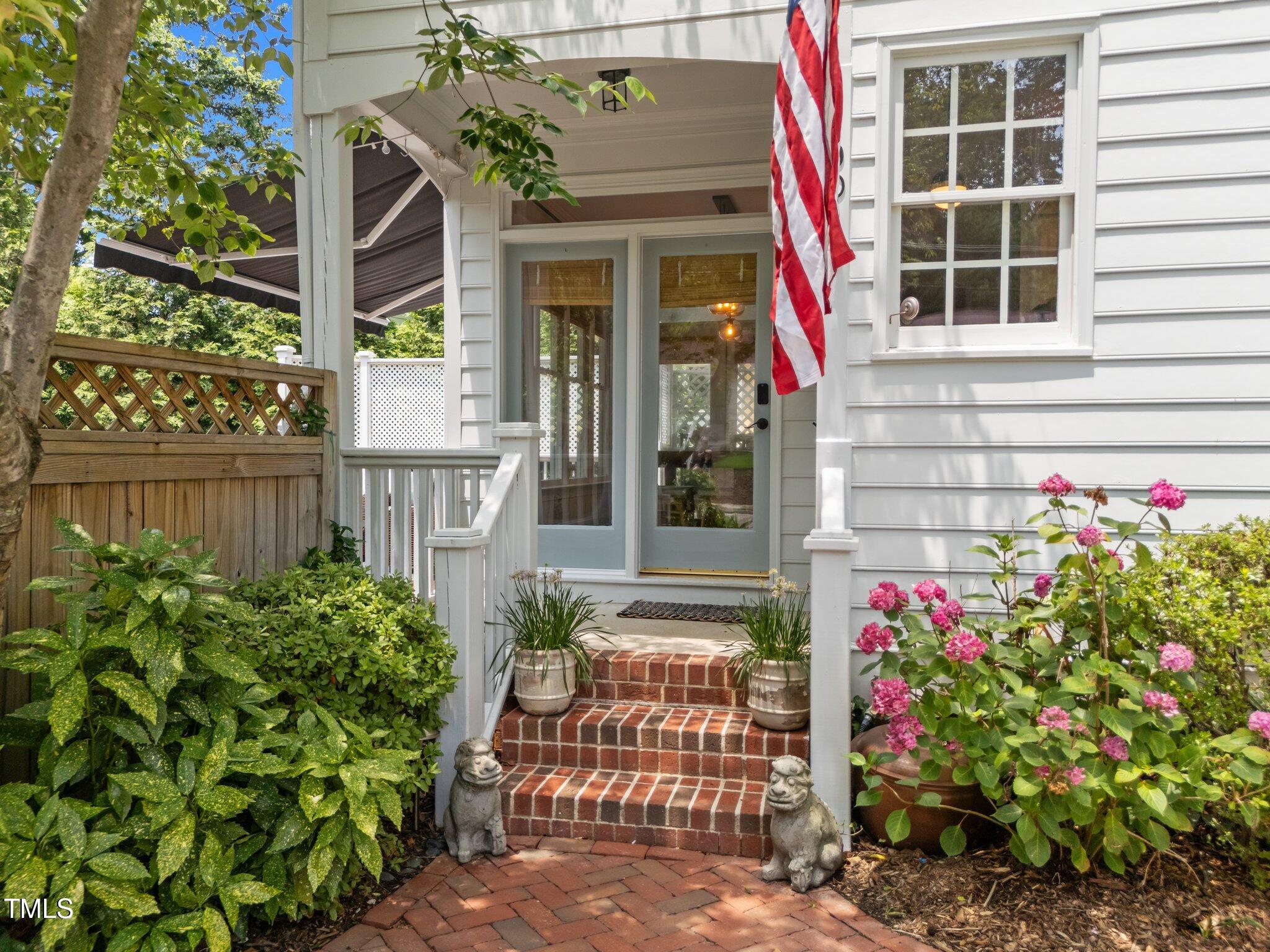 1901 White Oak Road