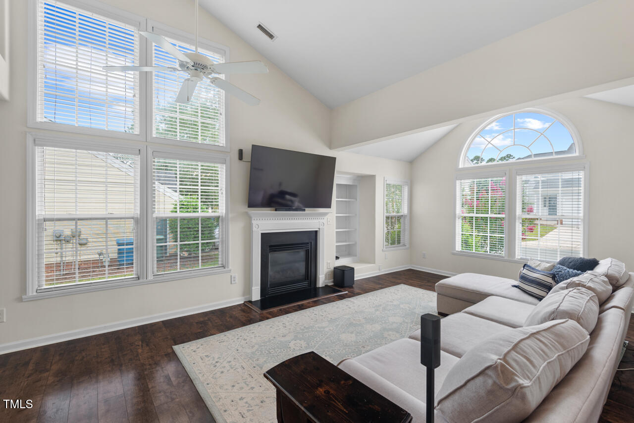 1406 Pebble Creek Crossing