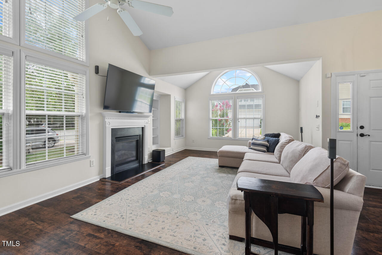 1406 Pebble Creek Crossing