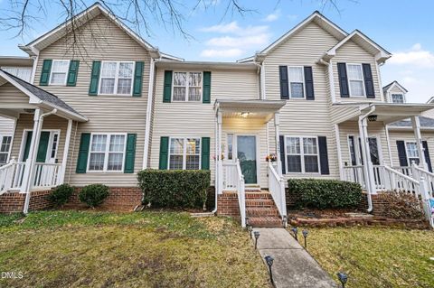 229 Commons Drive Holly Springs NC 27540