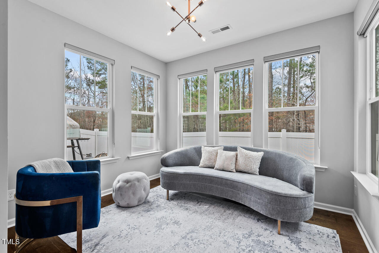 Durham, North Carolina 27703, United States, 4 Bedrooms Bedrooms, ,3 BathroomsBathrooms,Residential,Pending,88262