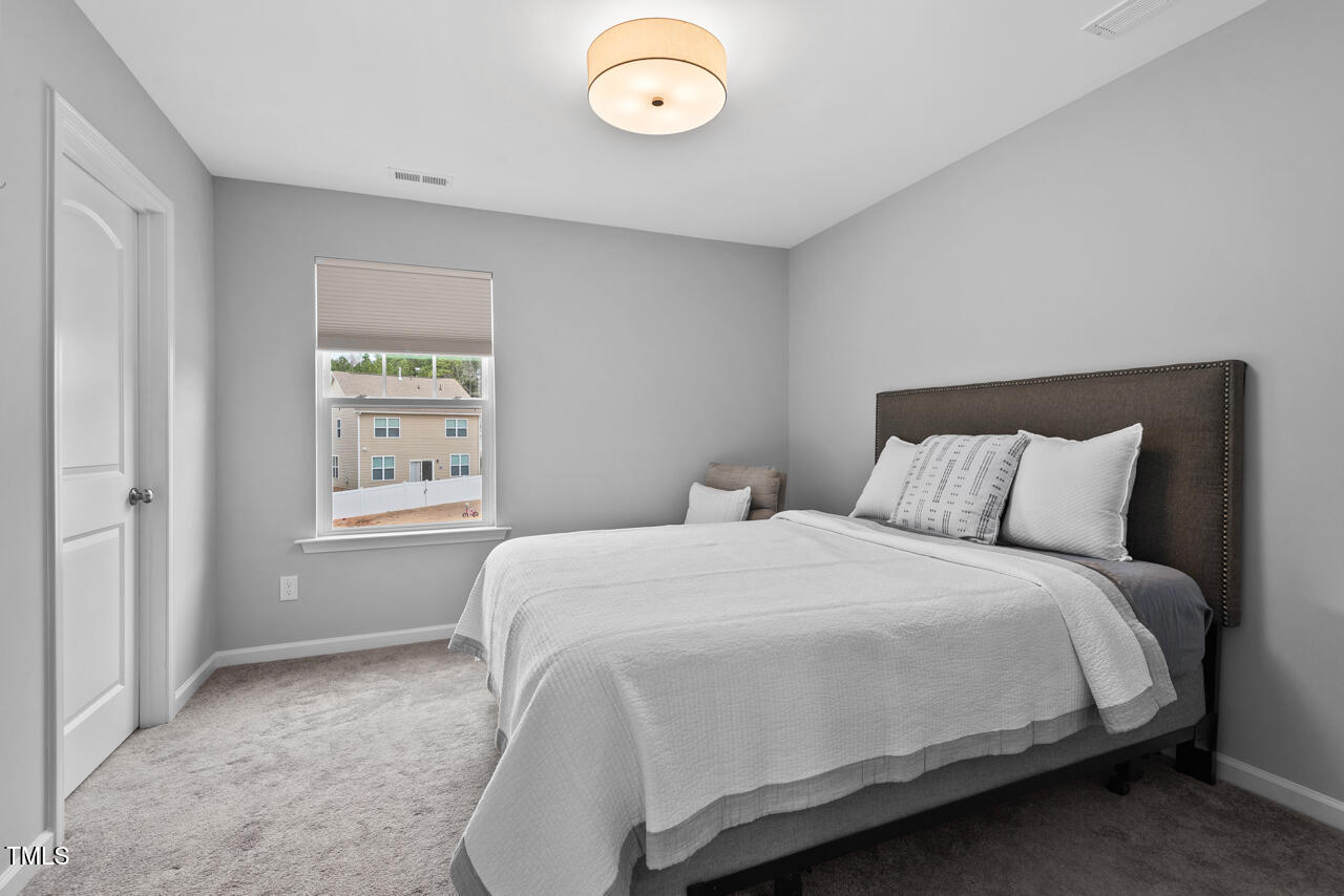 Durham, North Carolina 27703, United States, 4 Bedrooms Bedrooms, ,3 BathroomsBathrooms,Residential,Pending,88262