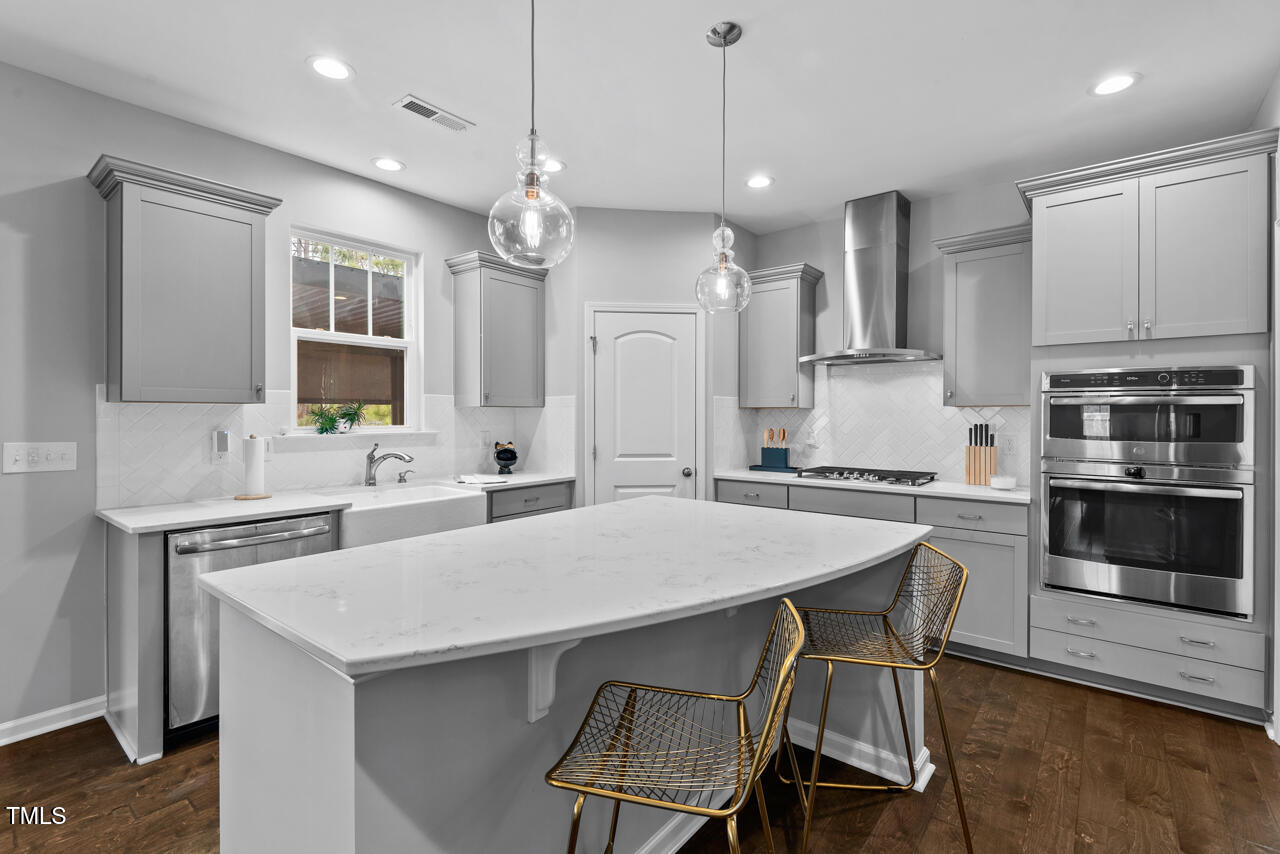 Durham, North Carolina 27703, United States, 4 Bedrooms Bedrooms, ,3 BathroomsBathrooms,Residential,Pending,88262