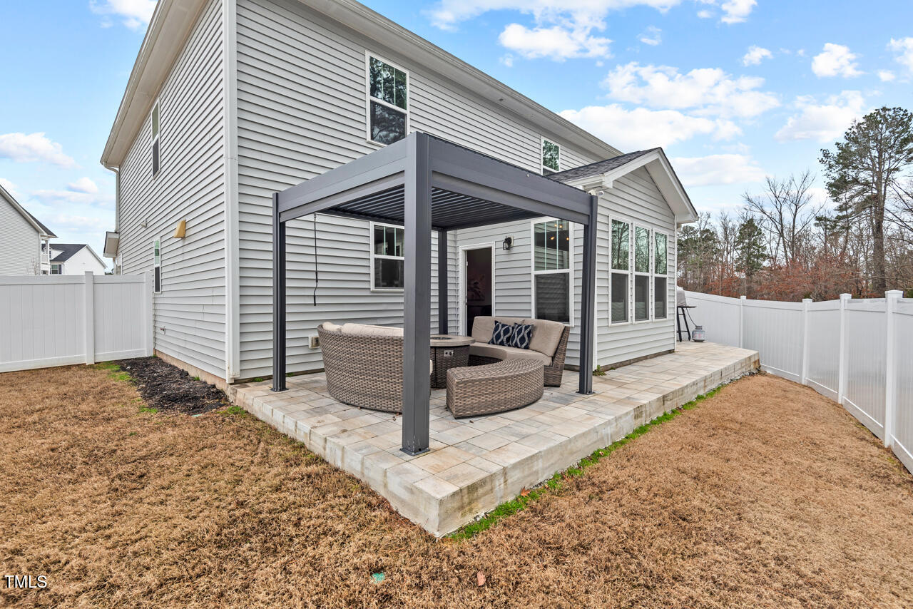 Durham, North Carolina 27703, United States, 4 Bedrooms Bedrooms, ,3 BathroomsBathrooms,Residential,Pending,88262