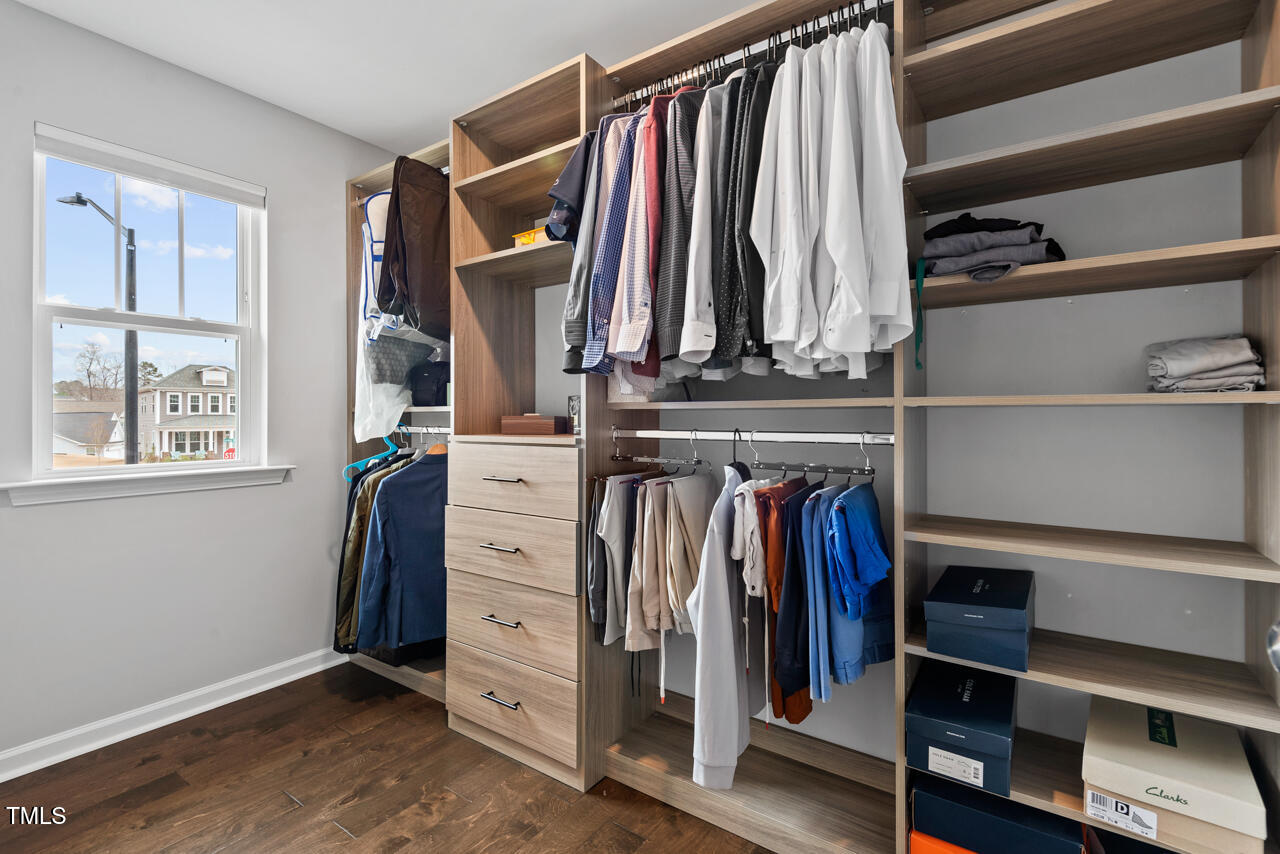 Durham, North Carolina 27703, United States, 4 Bedrooms Bedrooms, ,3 BathroomsBathrooms,Residential,Pending,88262