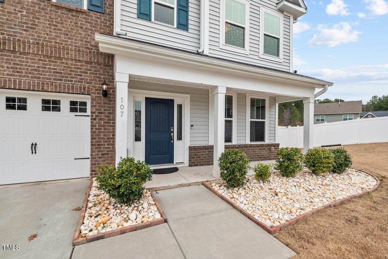 Durham, North Carolina 27703, United States, 4 Bedrooms Bedrooms, ,3 BathroomsBathrooms,Residential,Pending,88262