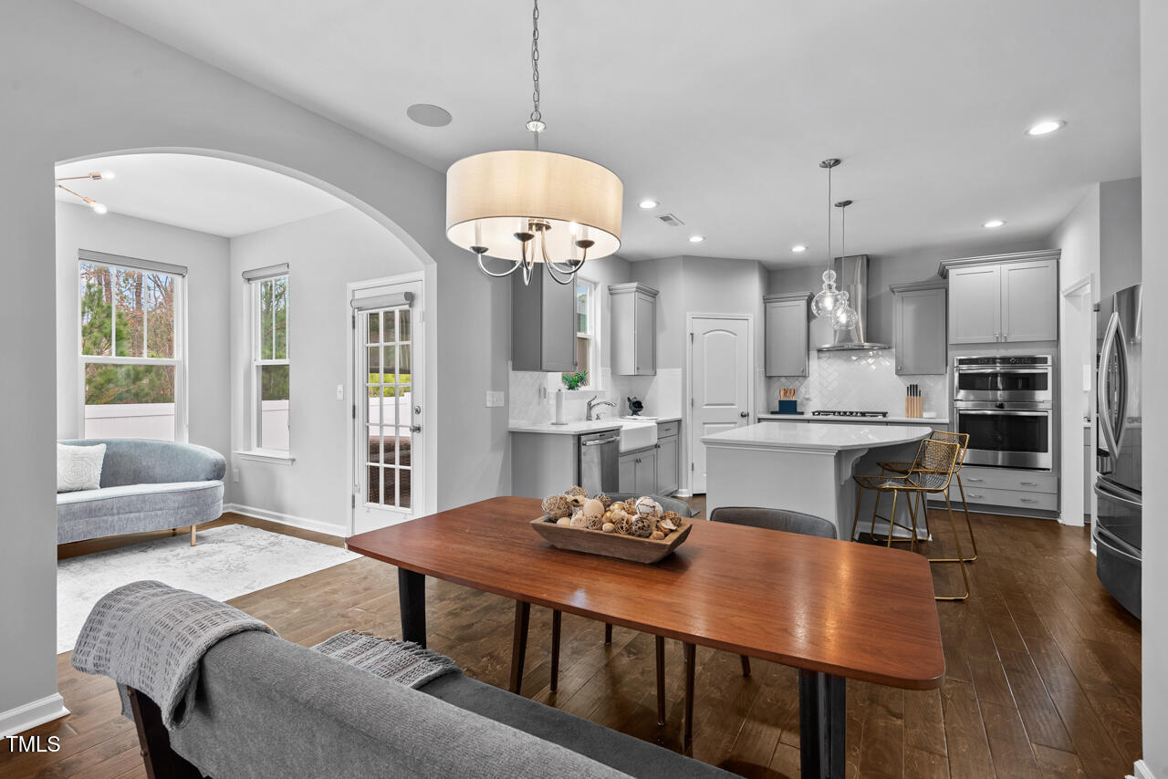 Durham, North Carolina 27703, United States, 4 Bedrooms Bedrooms, ,3 BathroomsBathrooms,Residential,Pending,88262