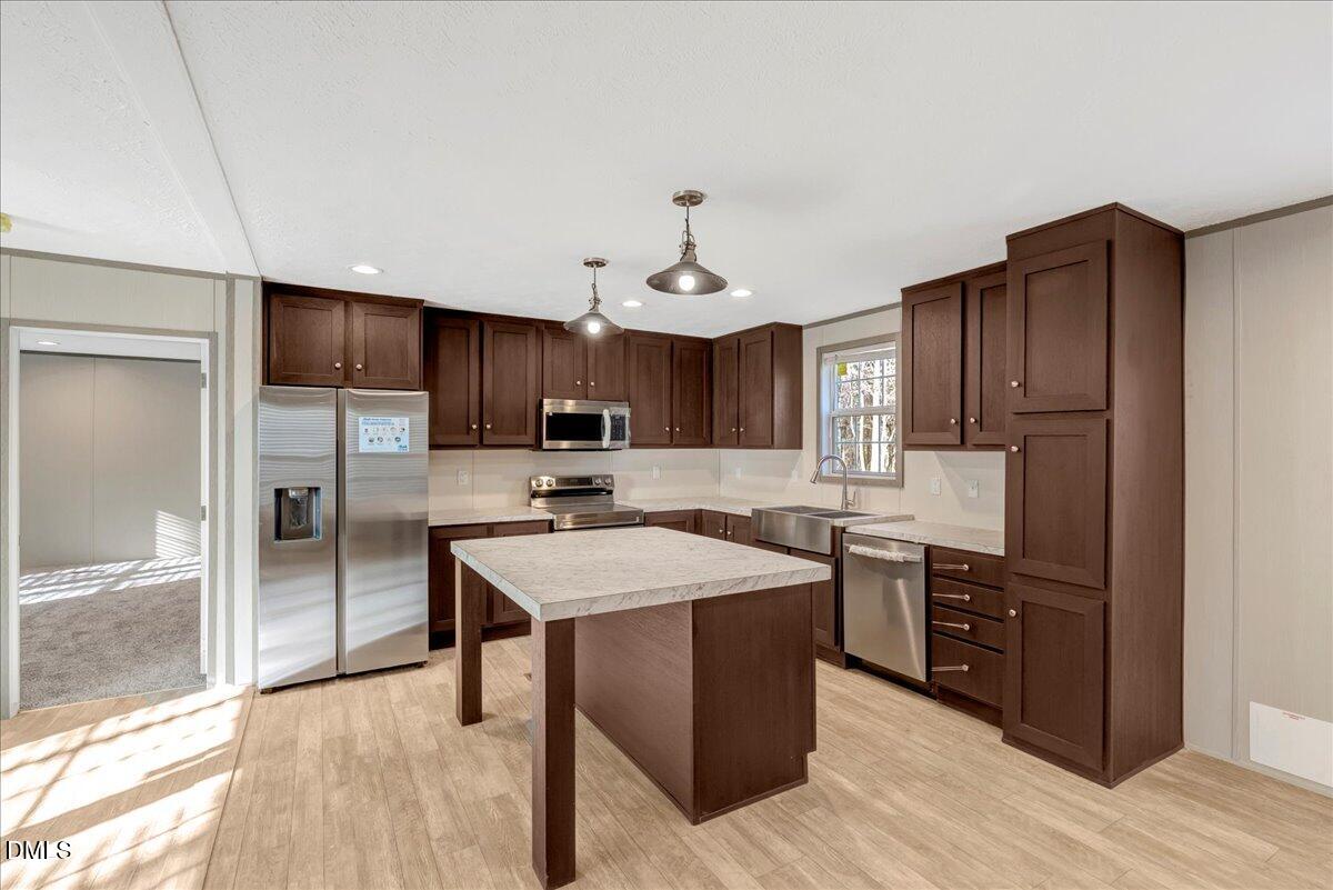 124 Cherryville Lane