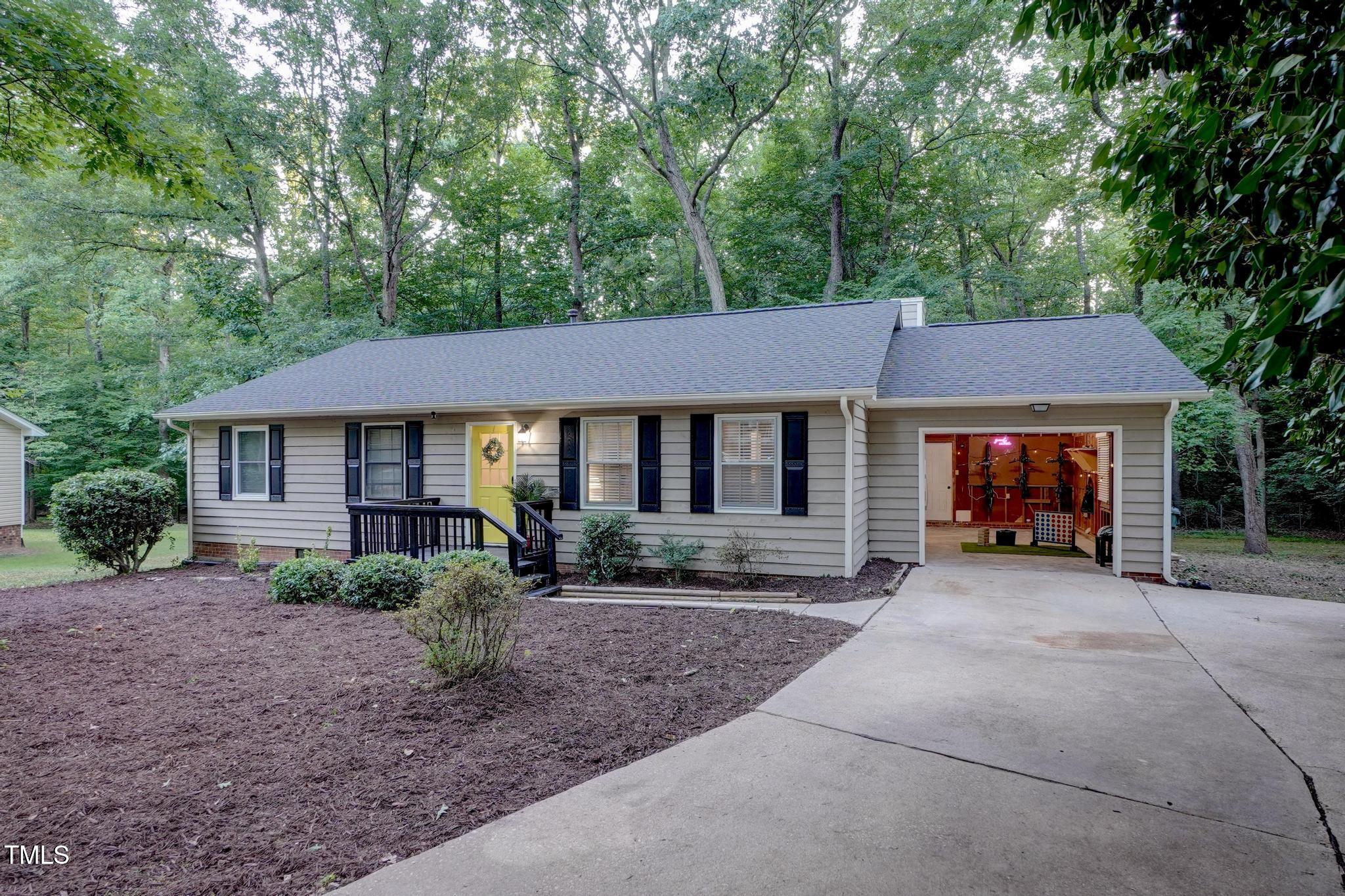 1536 Dirkson Court
