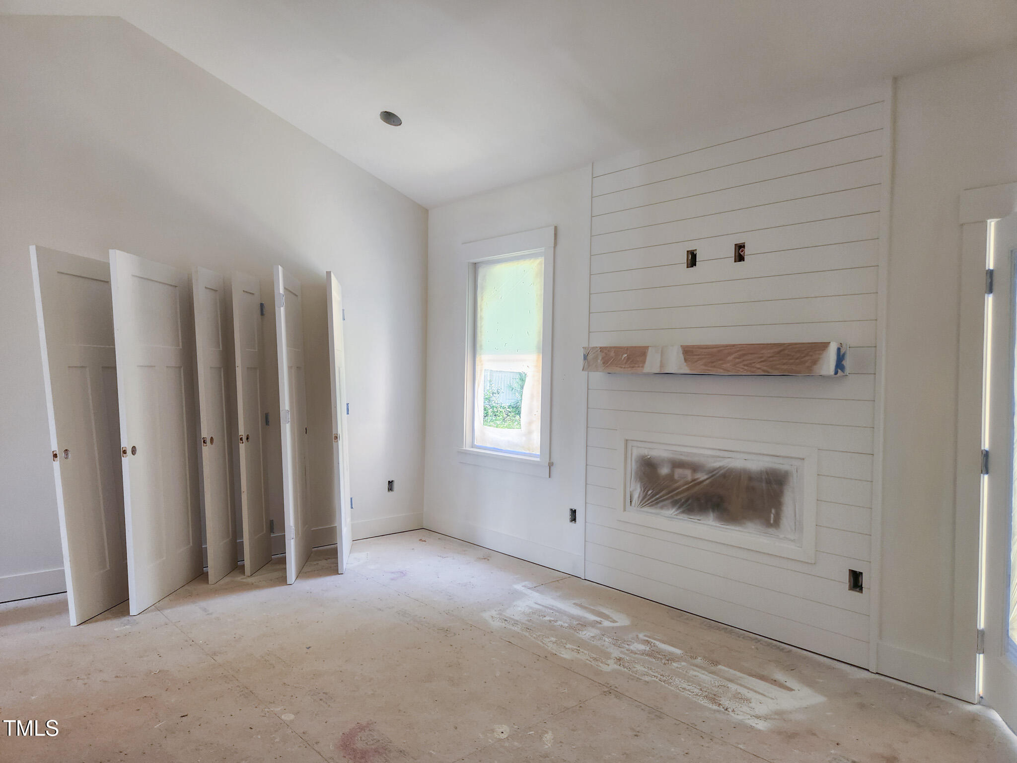 403 W Second Street