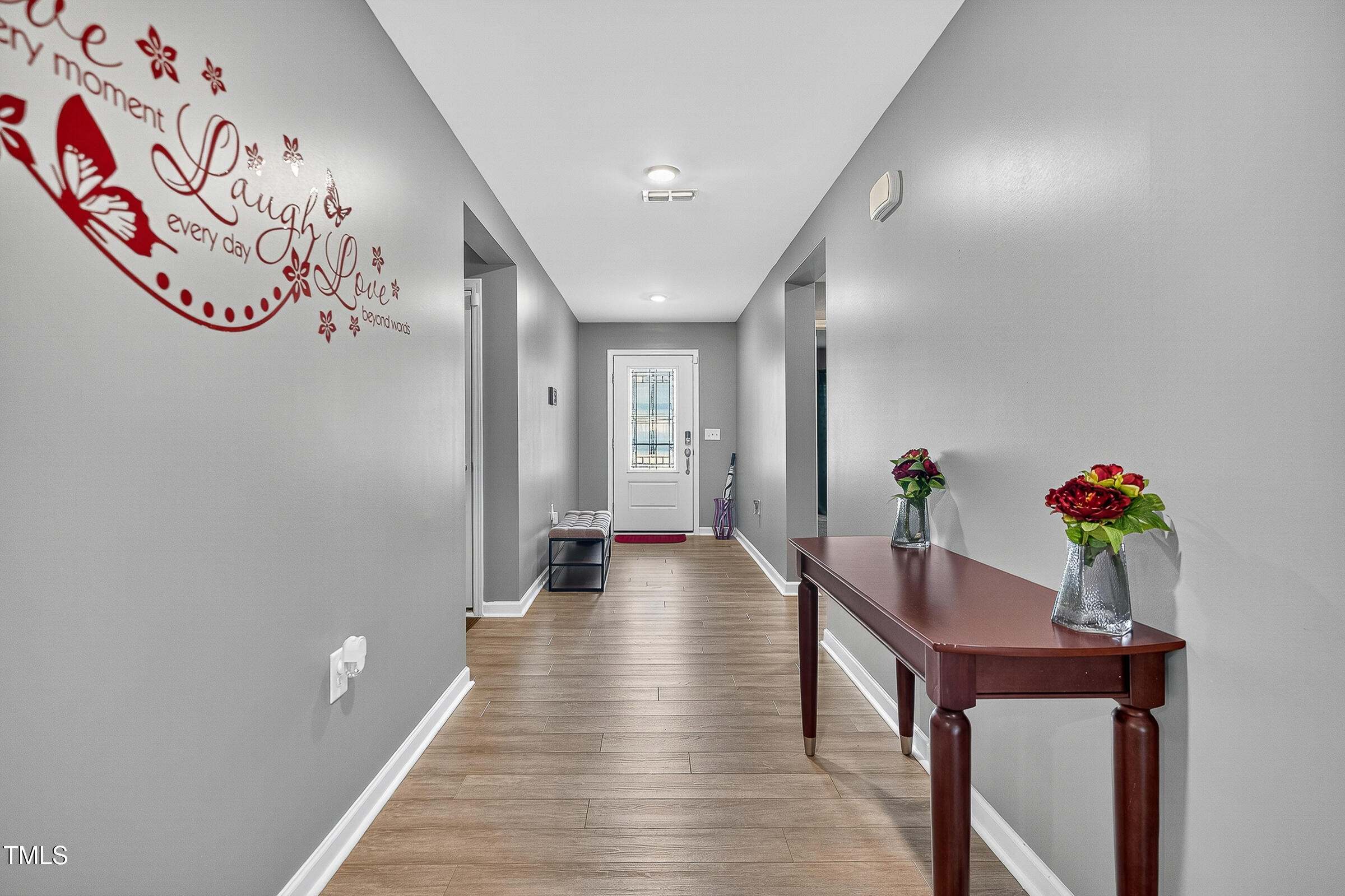 15 Iris Drive