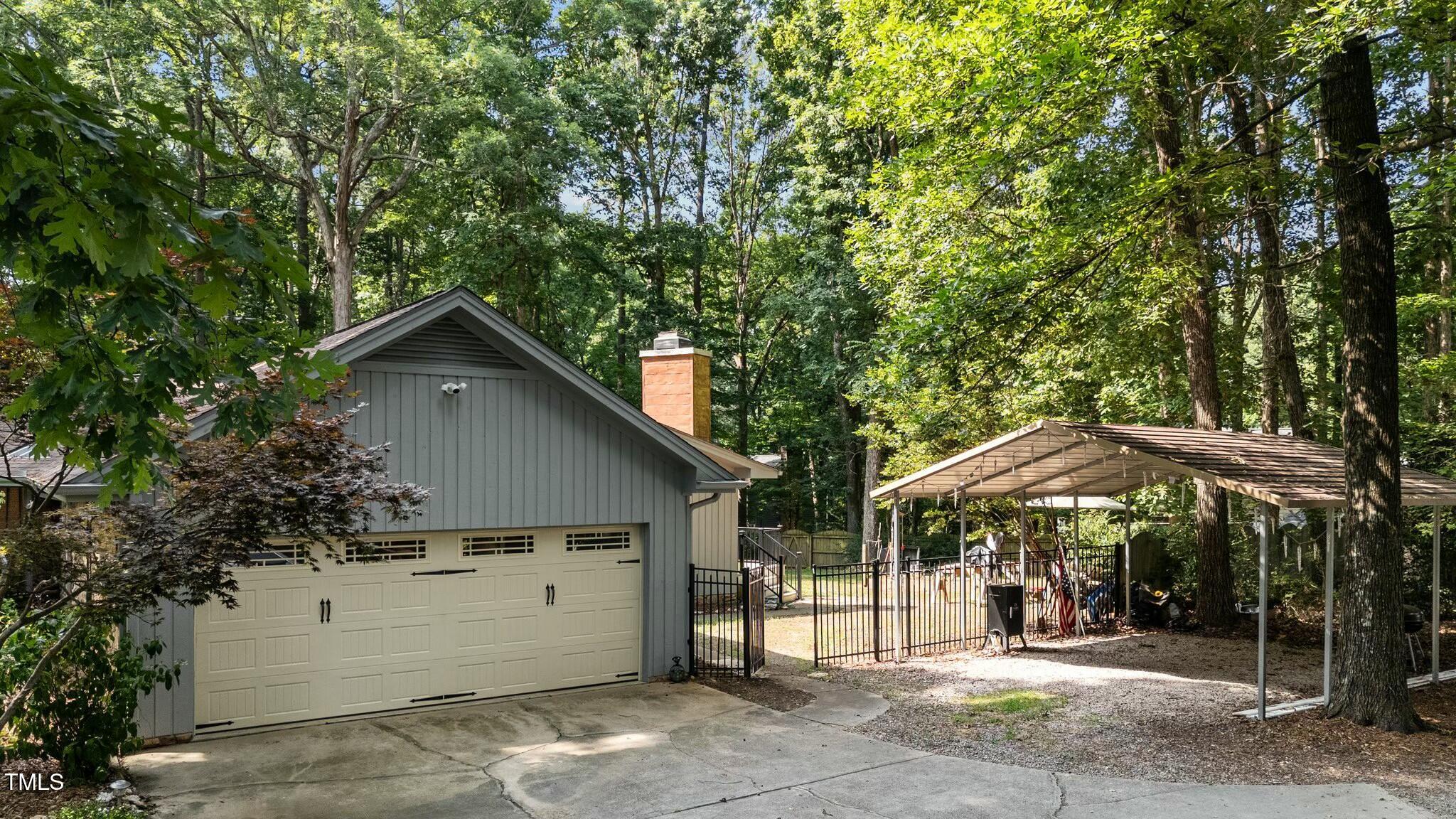 8805 Leesville Road