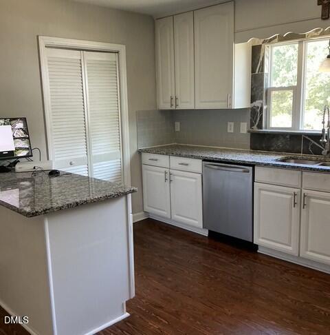 8549 Grassy Creek Road