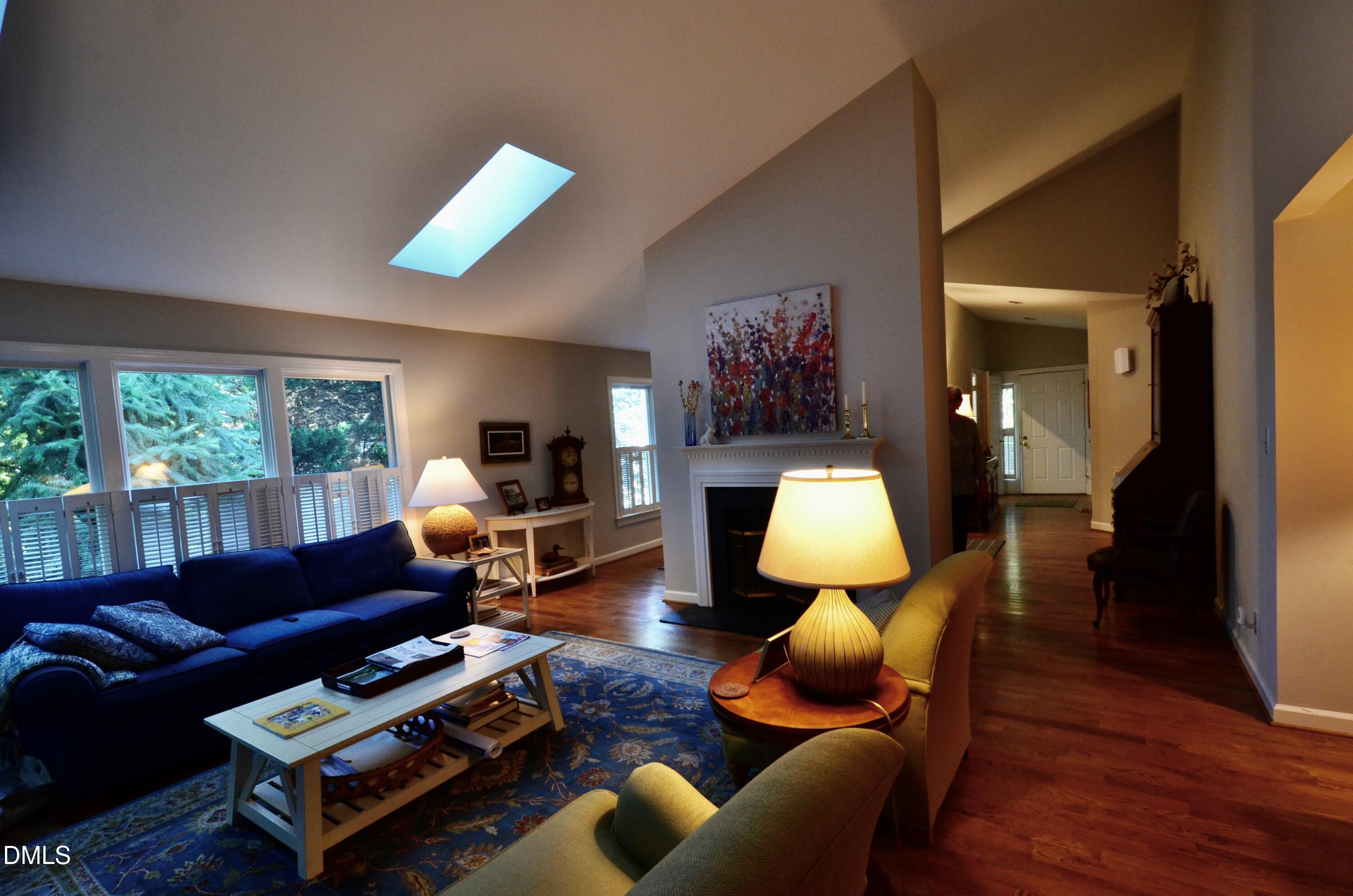 531 Weathersfield