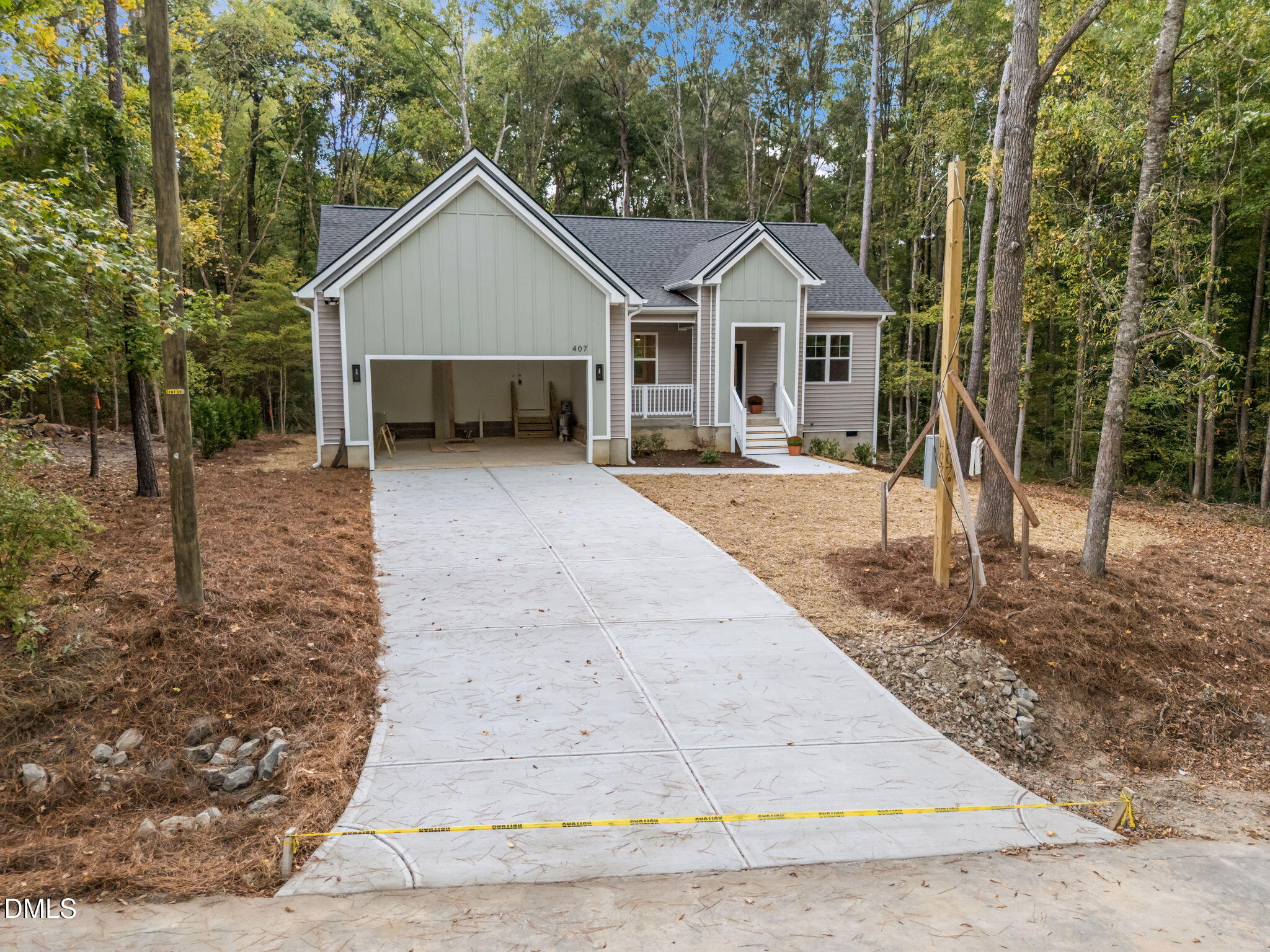 407 & 405 Watson Street