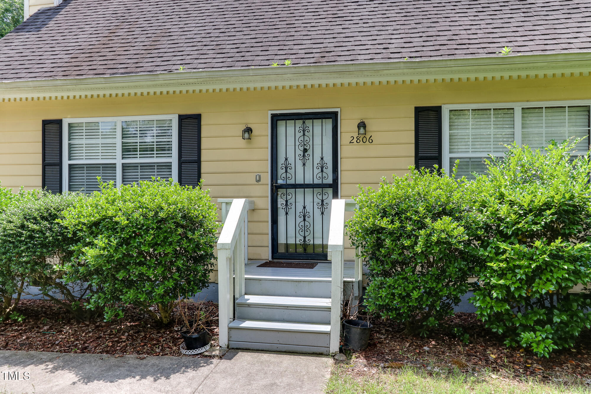 2806 Ross Road