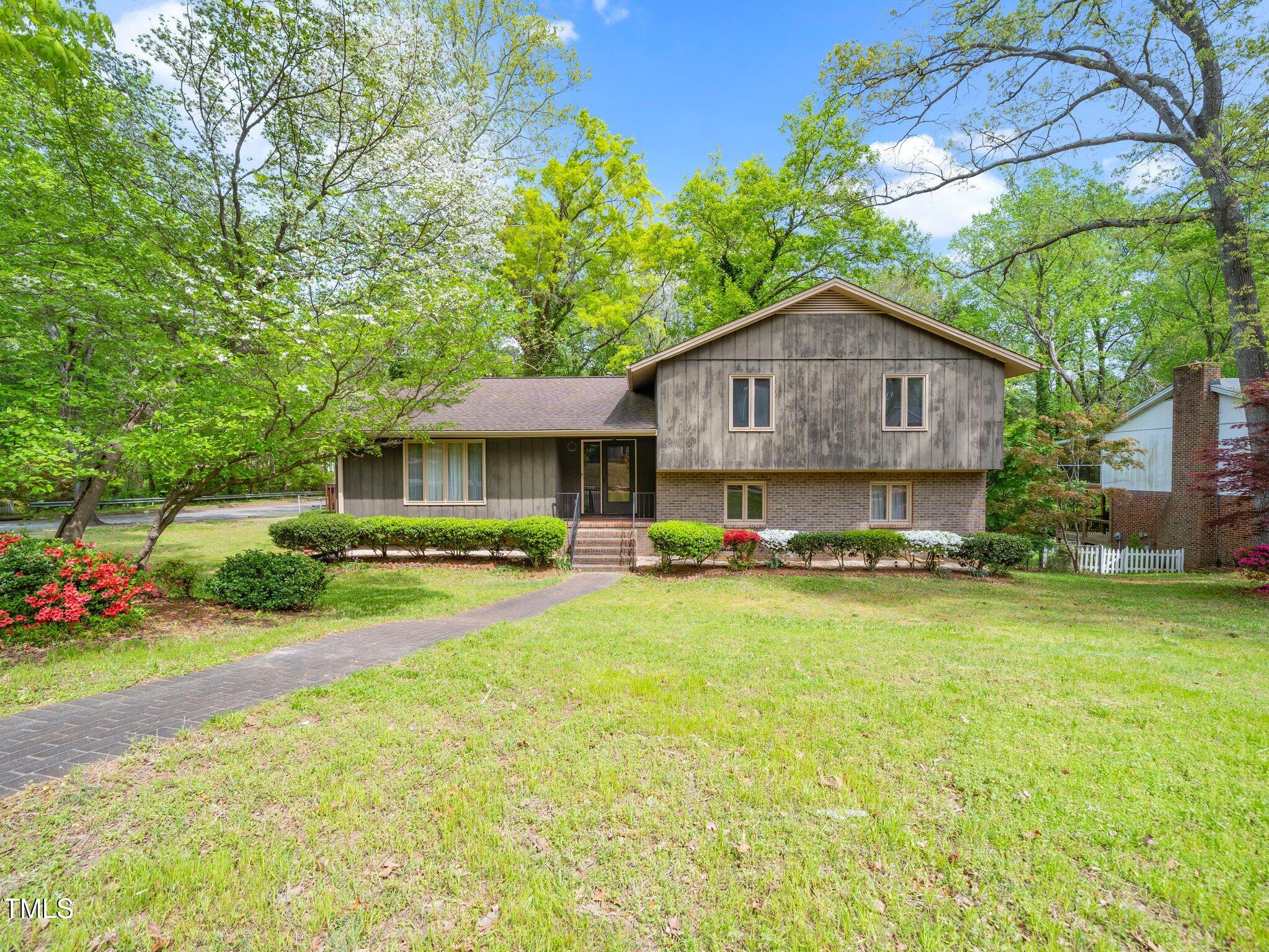 5816 Old Forge Circle