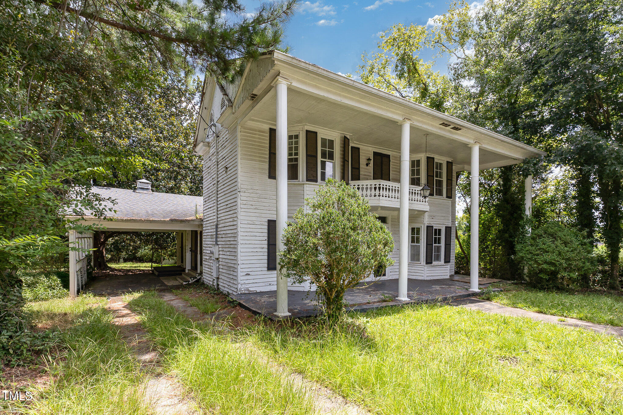 421 Grisby Avenue Avenue