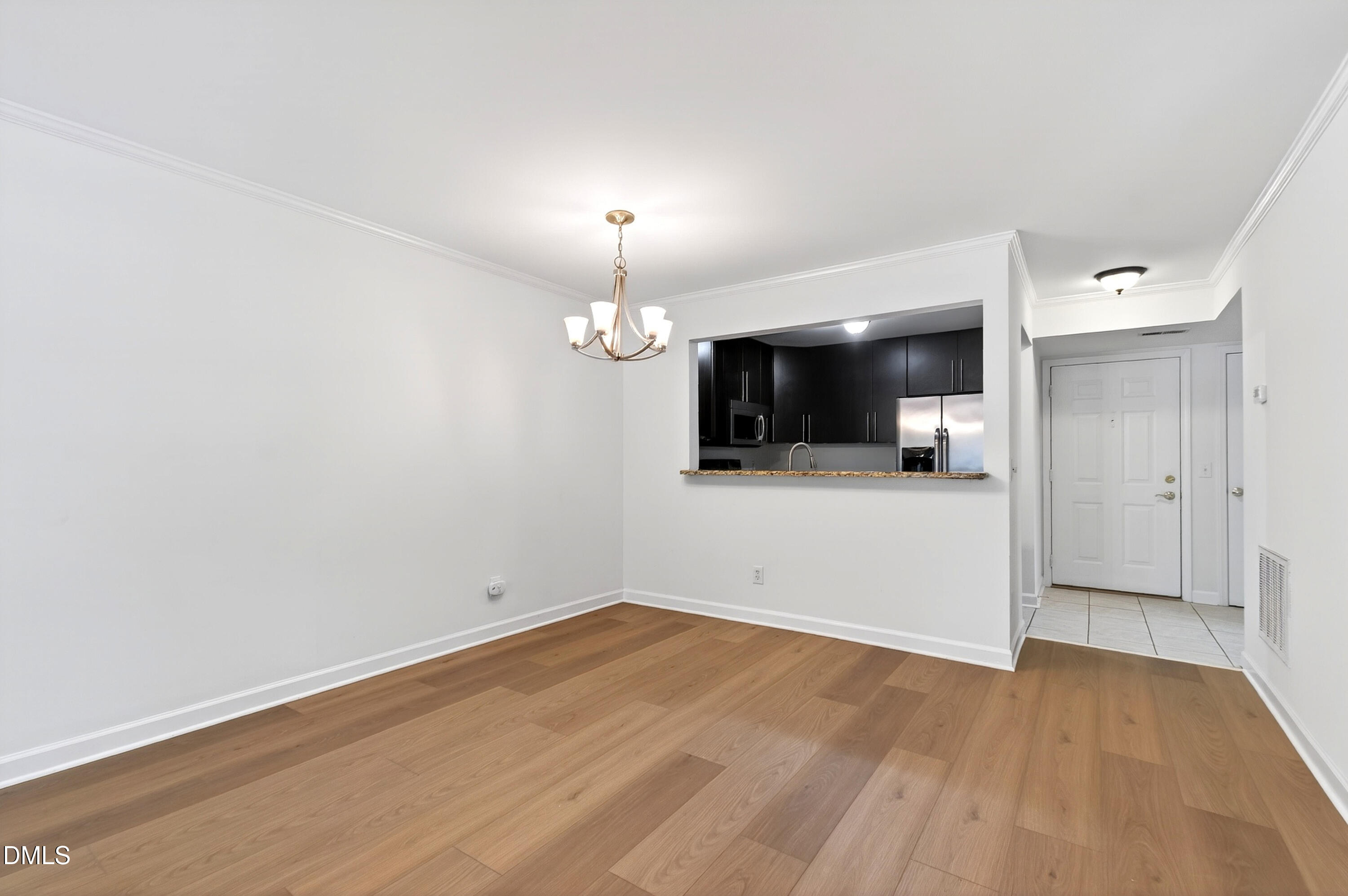 1010 Nicholwood Drive 103