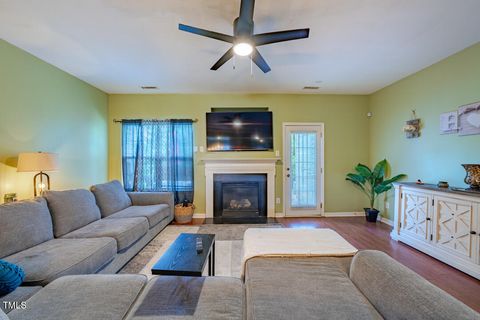 Townhouse in Durham NC 546 Summer Breeze Drive 1.jpg