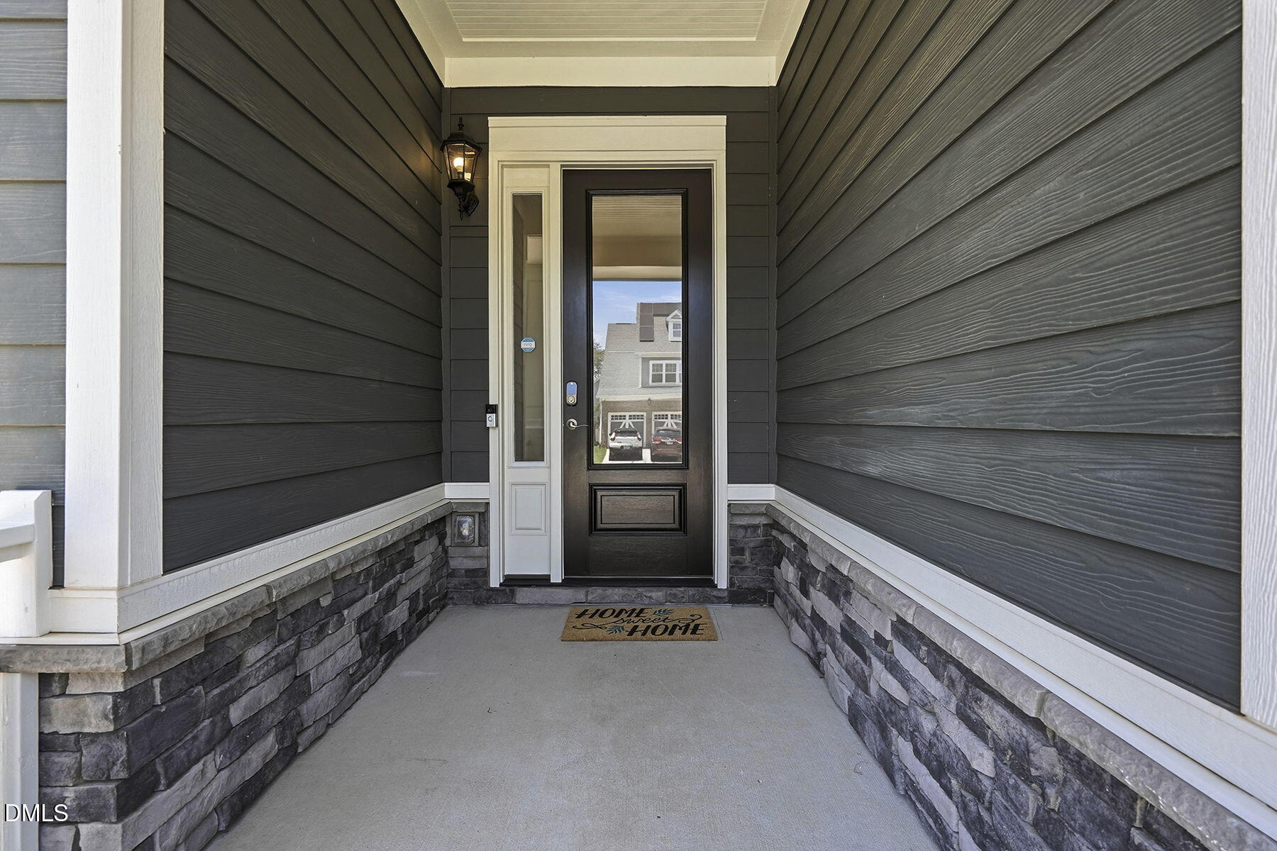 100 Oaks End Drive