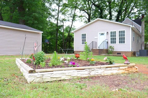 MLS: 10096352