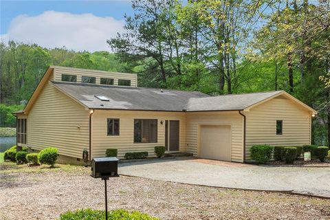 1619 Stonegate N Sanford NC 27332