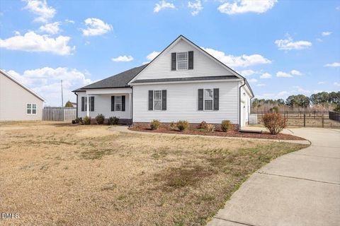 45 Braddock Drive Lillington NC 27546